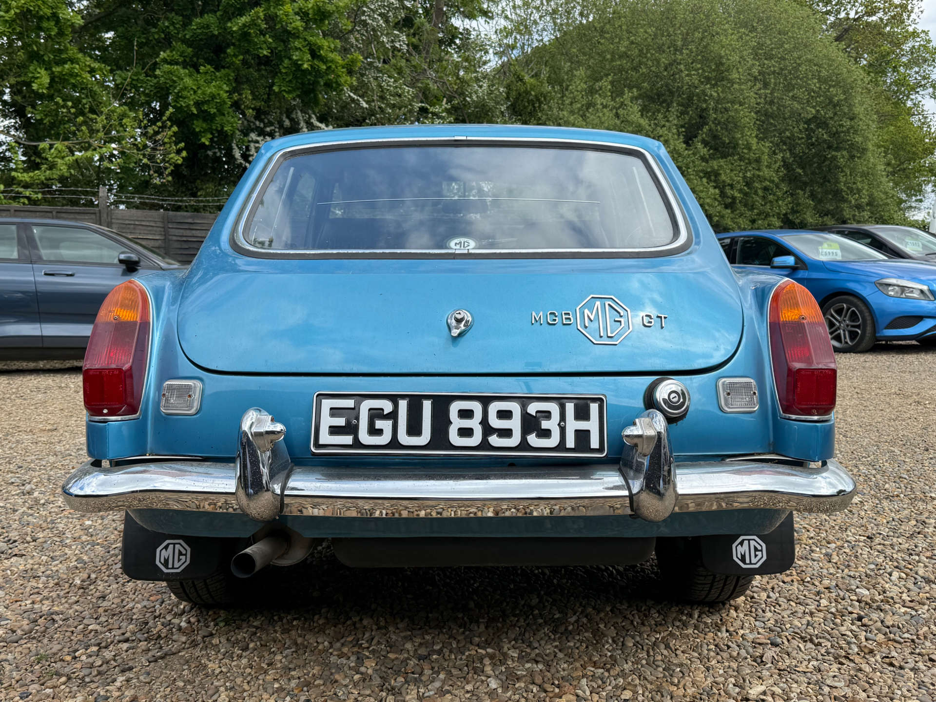 MG B GT #6