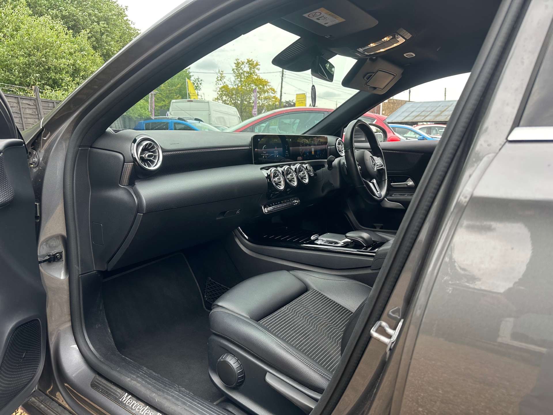 MERCEDES-BENZ A-CLASS 1.5 A 180 D Sport Premium Auto 5dr #14