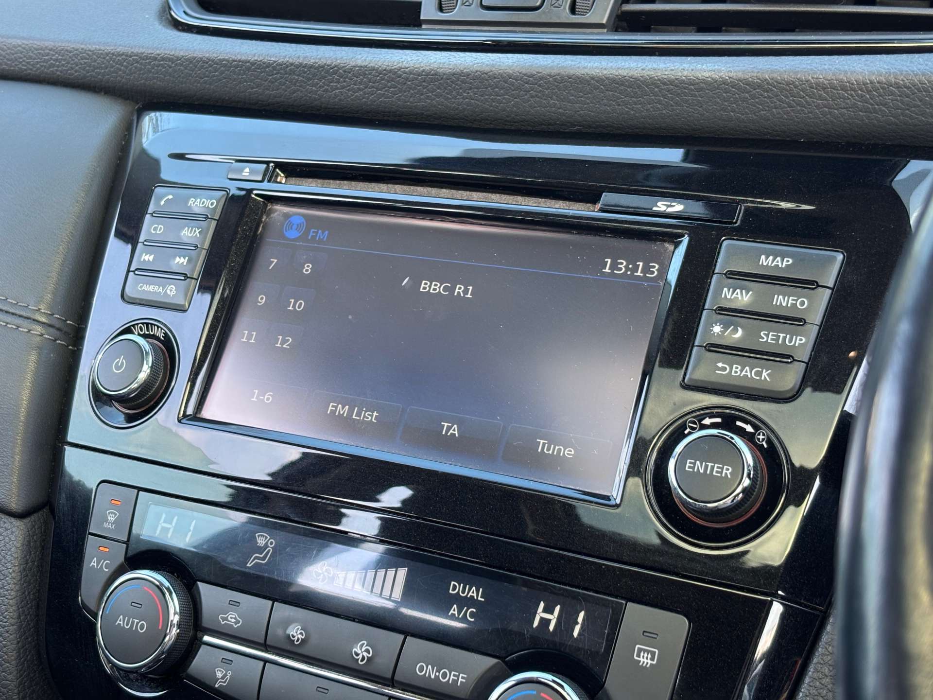 NISSAN X-TRAIL 1.7 X-Trail Tekna dCi 5dr #23