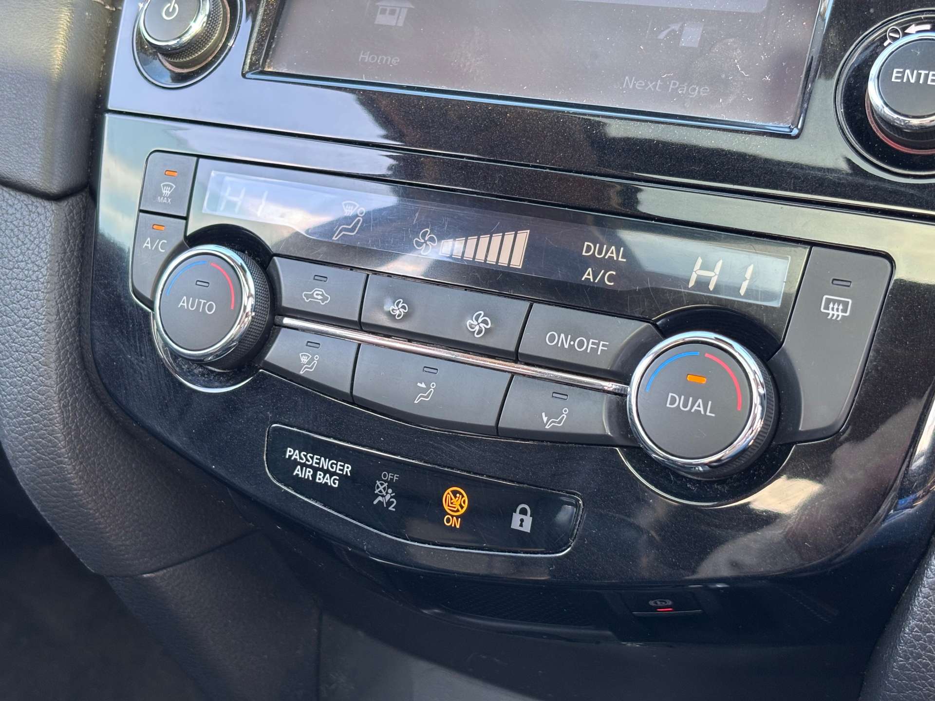 NISSAN X-TRAIL 1.7 X-Trail Tekna dCi 5dr #27