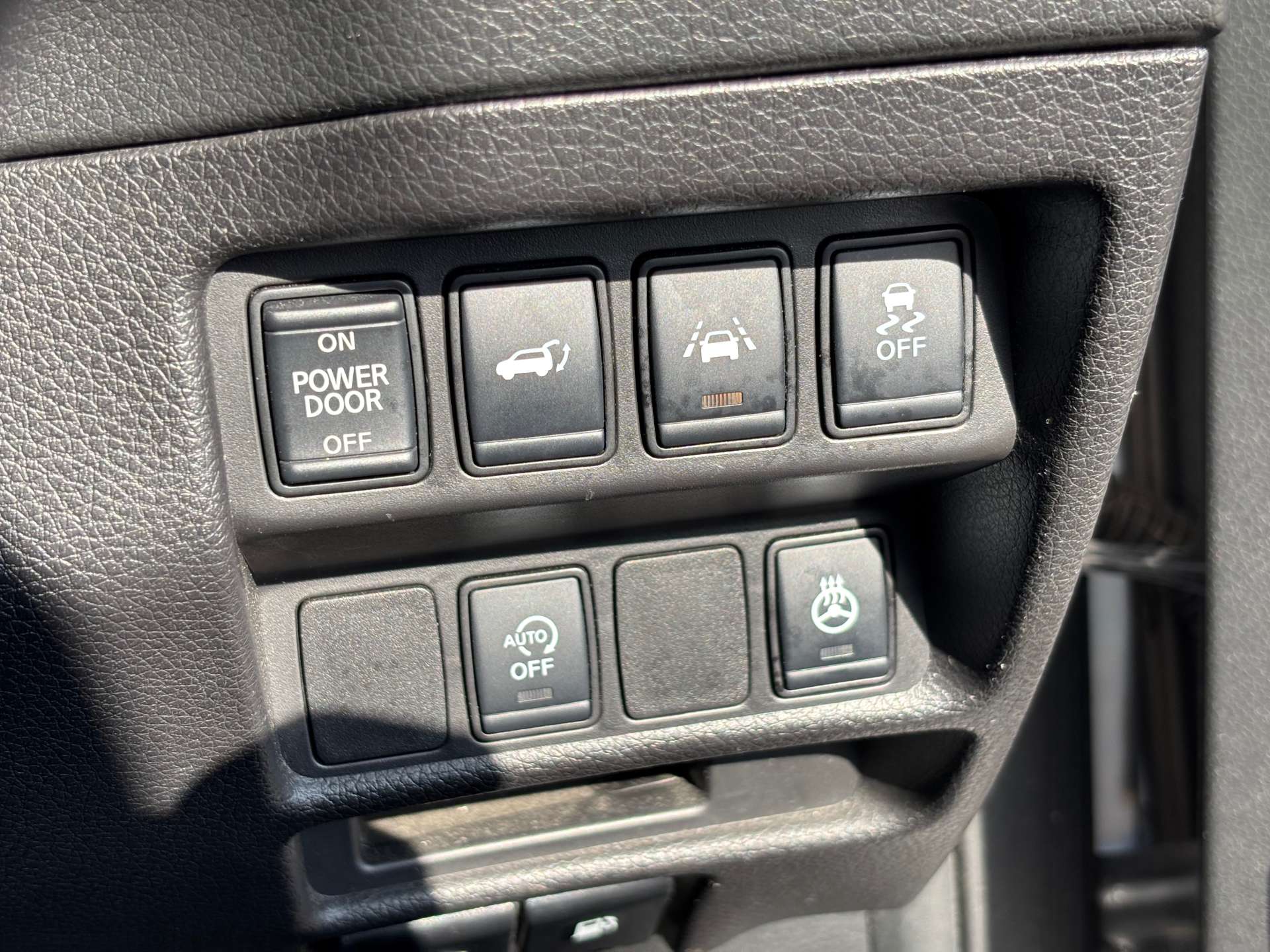 NISSAN X-TRAIL 1.7 X-Trail Tekna dCi 5dr #33