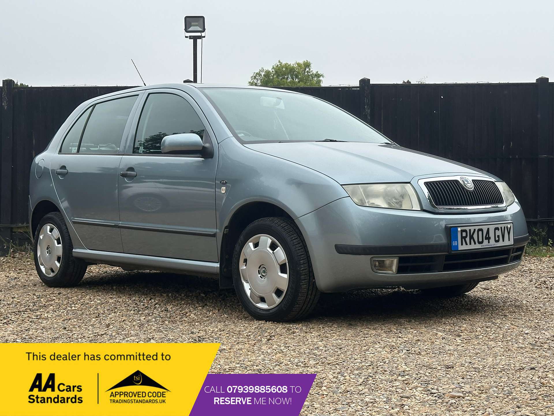 SKODA FABIA 1.4 Fabia Comfort 16v 5dr