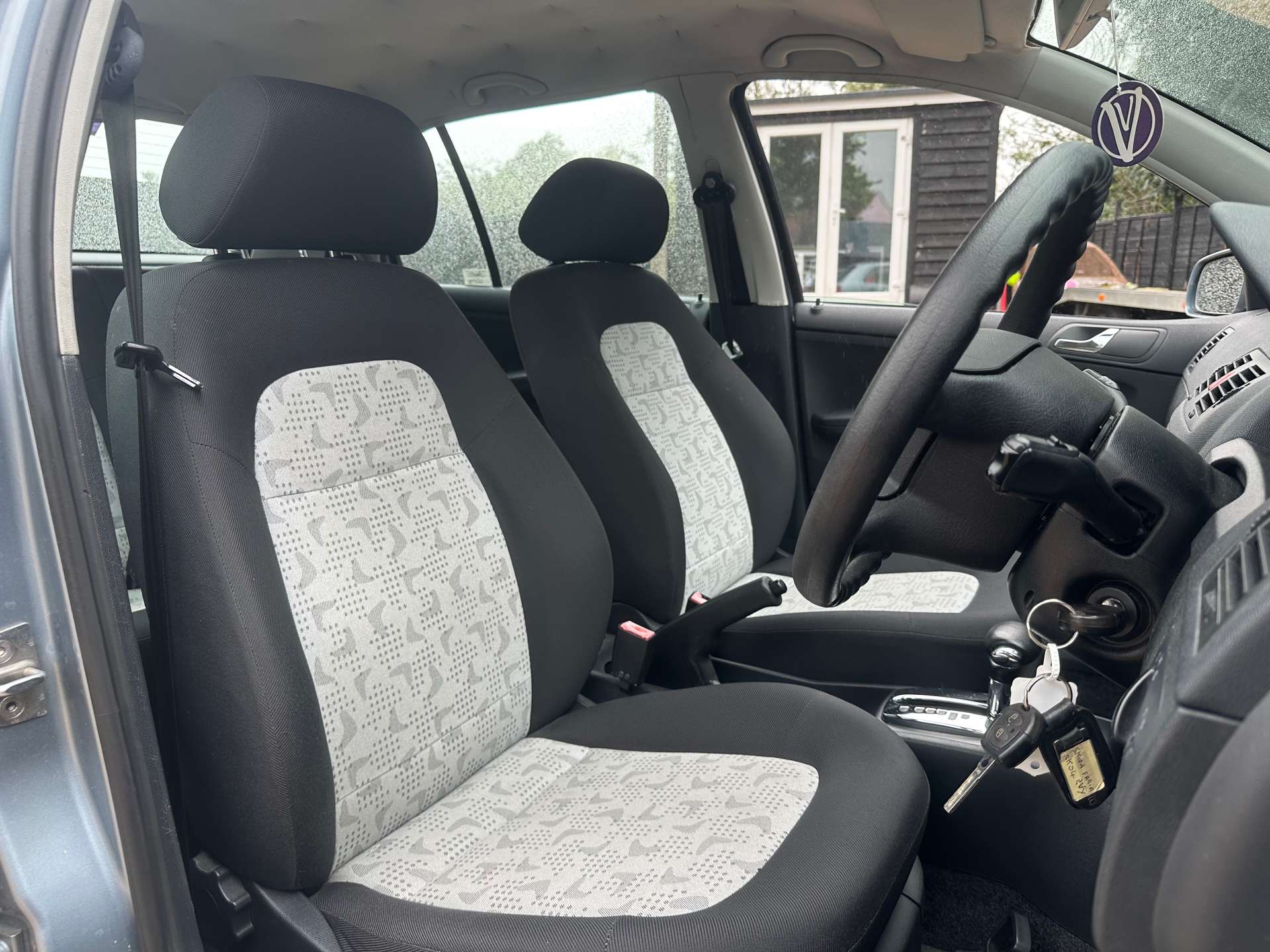 SKODA FABIA 1.4 Fabia Comfort 16v 5dr #10