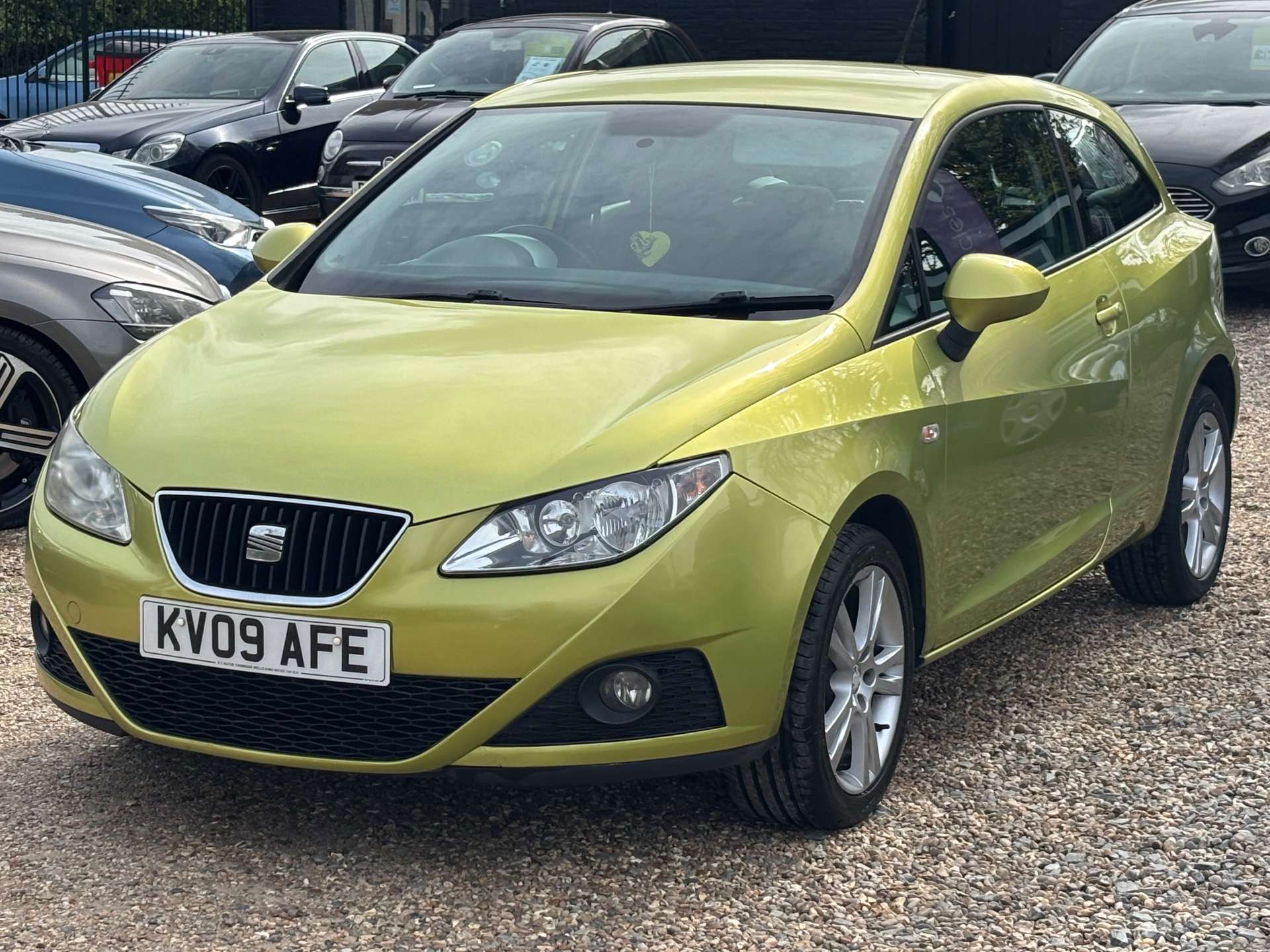 SEAT IBIZA 1.4 Ibiza Sport 84 3dr #2