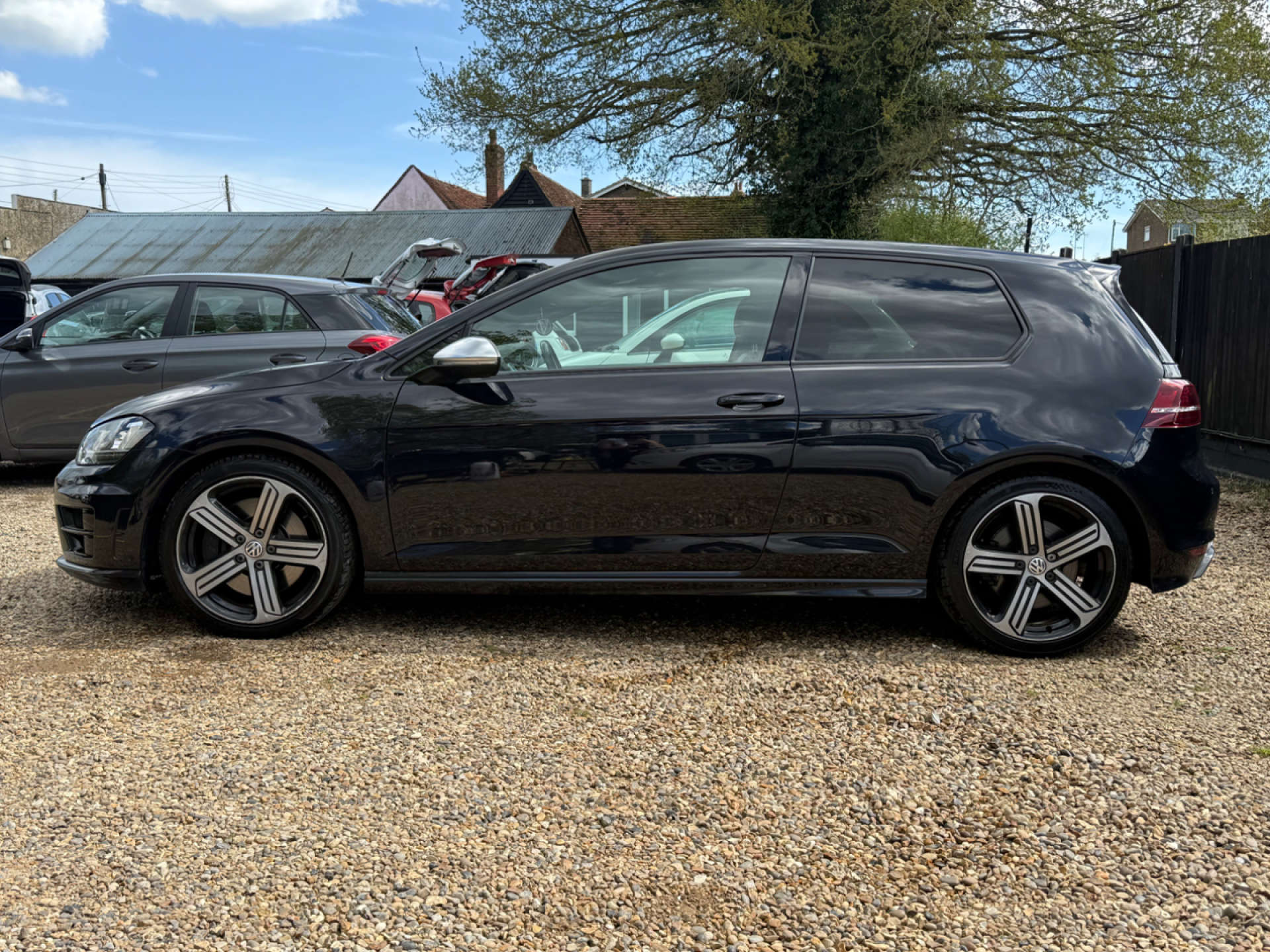 VOLKSWAGEN GOLF 2.0 Golf R DSG 4WD 3dr #3