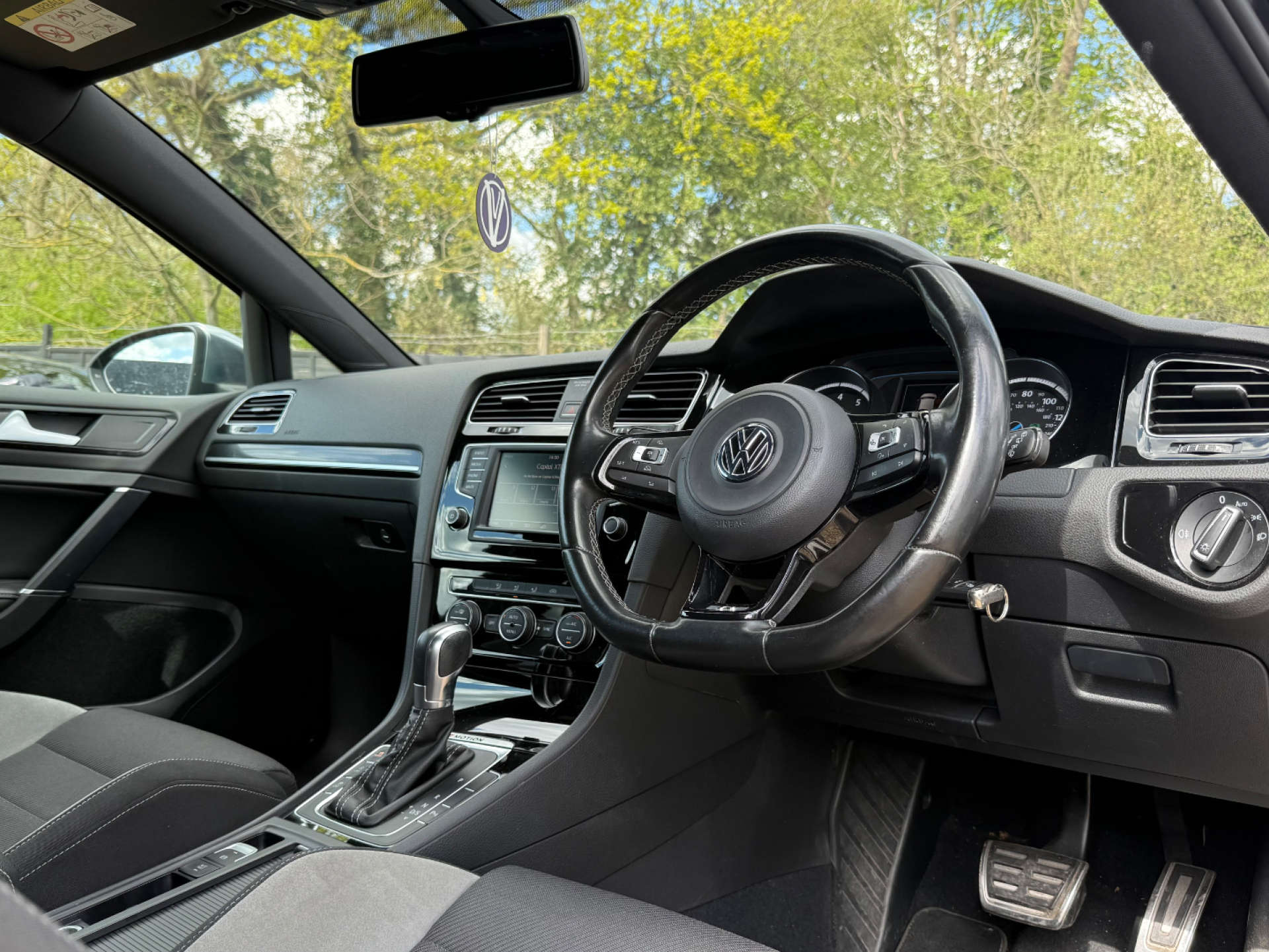 VOLKSWAGEN GOLF 2.0 Golf R DSG 4WD 3dr #8