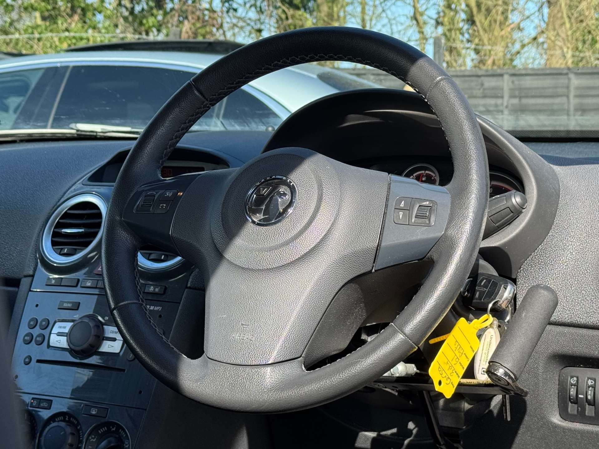 VAUXHALL CORSA 1.4 Corsa SE Auto 3dr #9