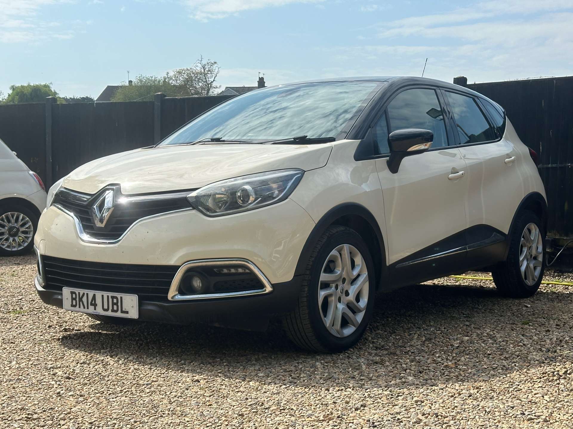 RENAULT CAPTUR 1.5 Captur Dynamique MediaNav dCi Auto 5dr