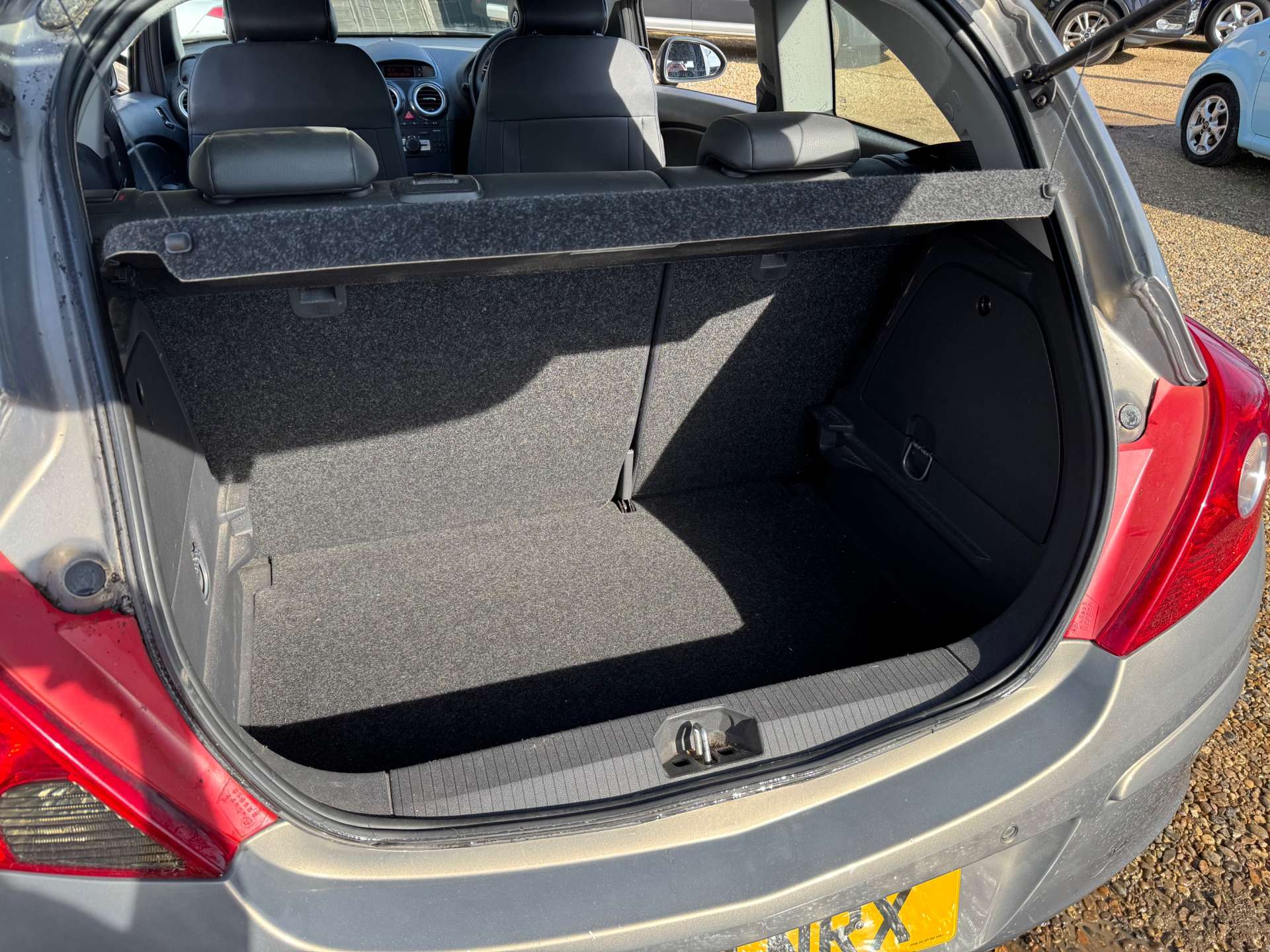 VAUXHALL CORSA 1.4 Corsa SE Auto 3dr #12