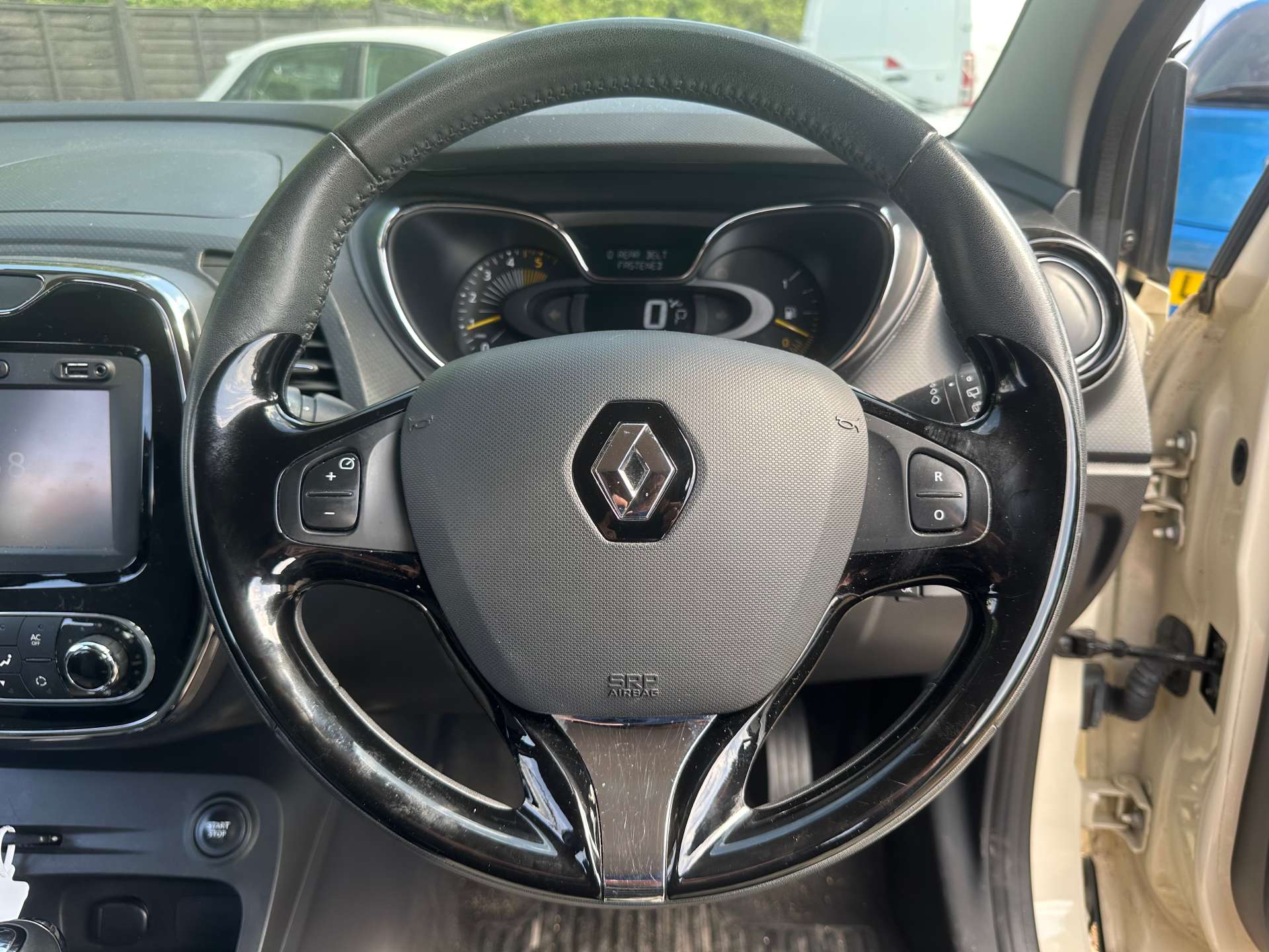 RENAULT CAPTUR 1.5 Captur Dynamique MediaNav dCi Auto 5dr #16