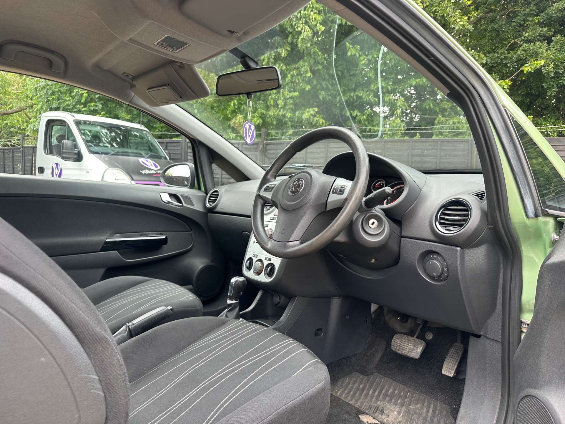 VAUXHALL CORSA 1.4 Corsa Club A/C Auto 3dr #8