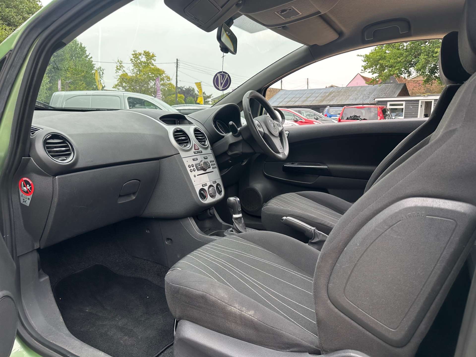 VAUXHALL CORSA 1.4 Corsa Club A/C Auto 3dr #14