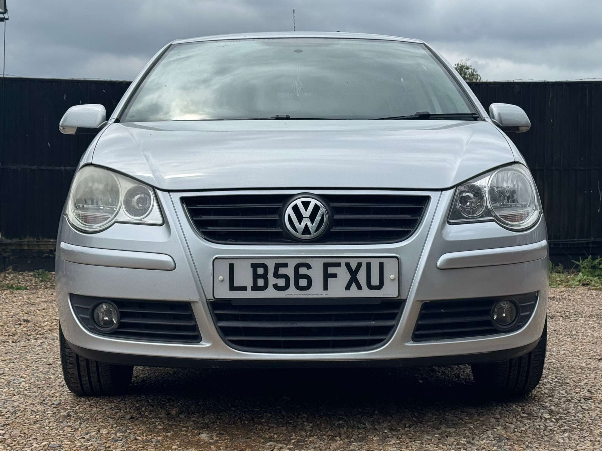 VOLKSWAGEN POLO 1.2 Polo S 64 5dr
