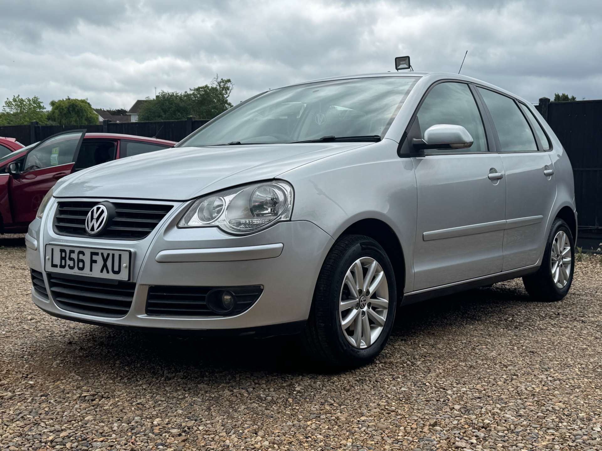 VOLKSWAGEN POLO 1.2 Polo S 64 5dr