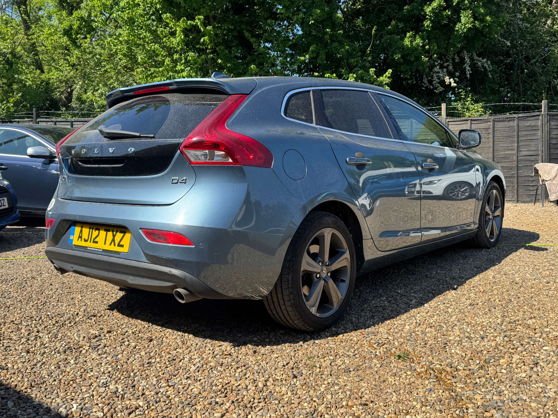 VOLVO V40 2.0 V40 SE Luxury Nav D4 Auto 5dr #6