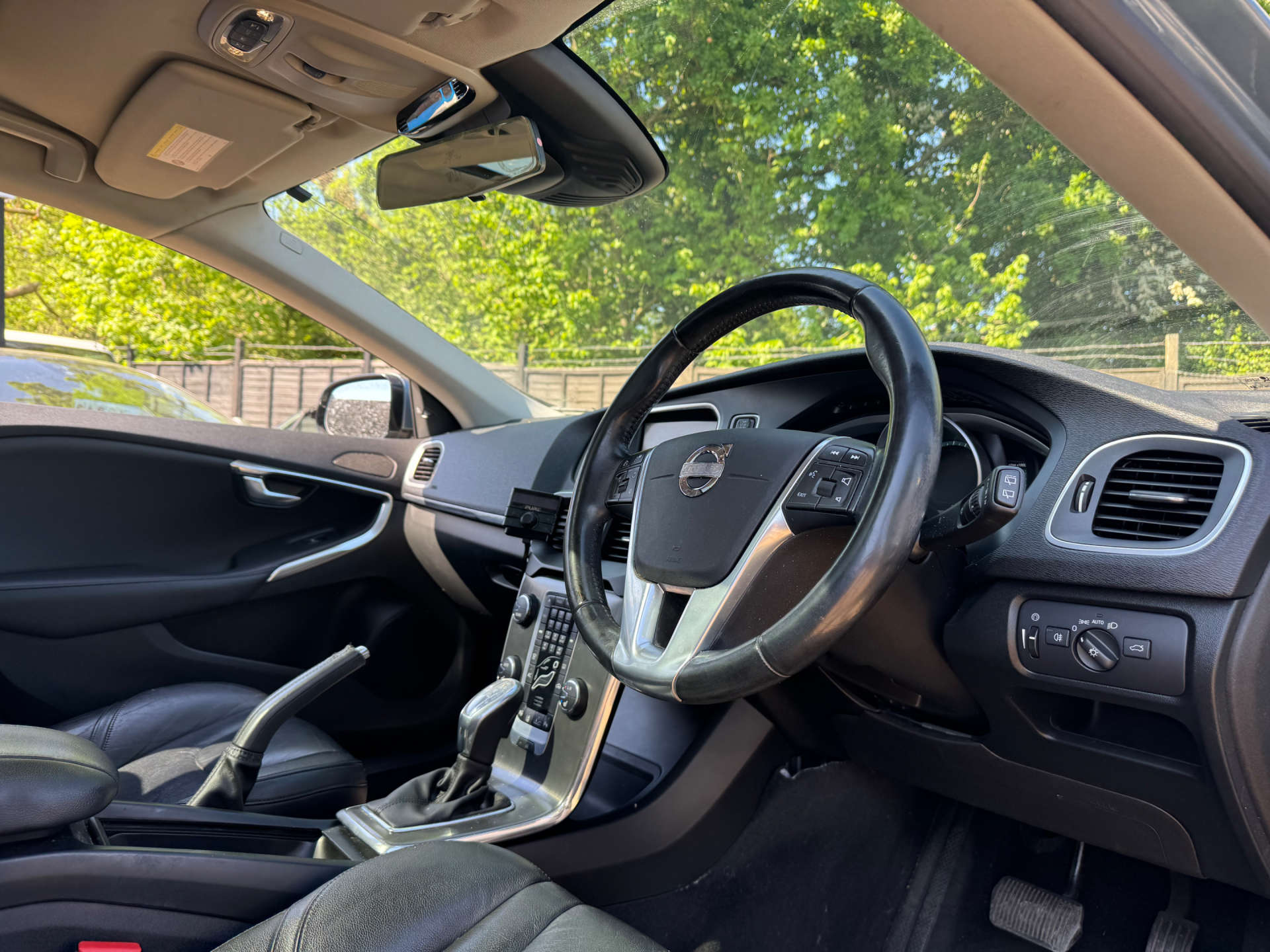 VOLVO V40 2.0 V40 SE Luxury Nav D4 Auto 5dr #7