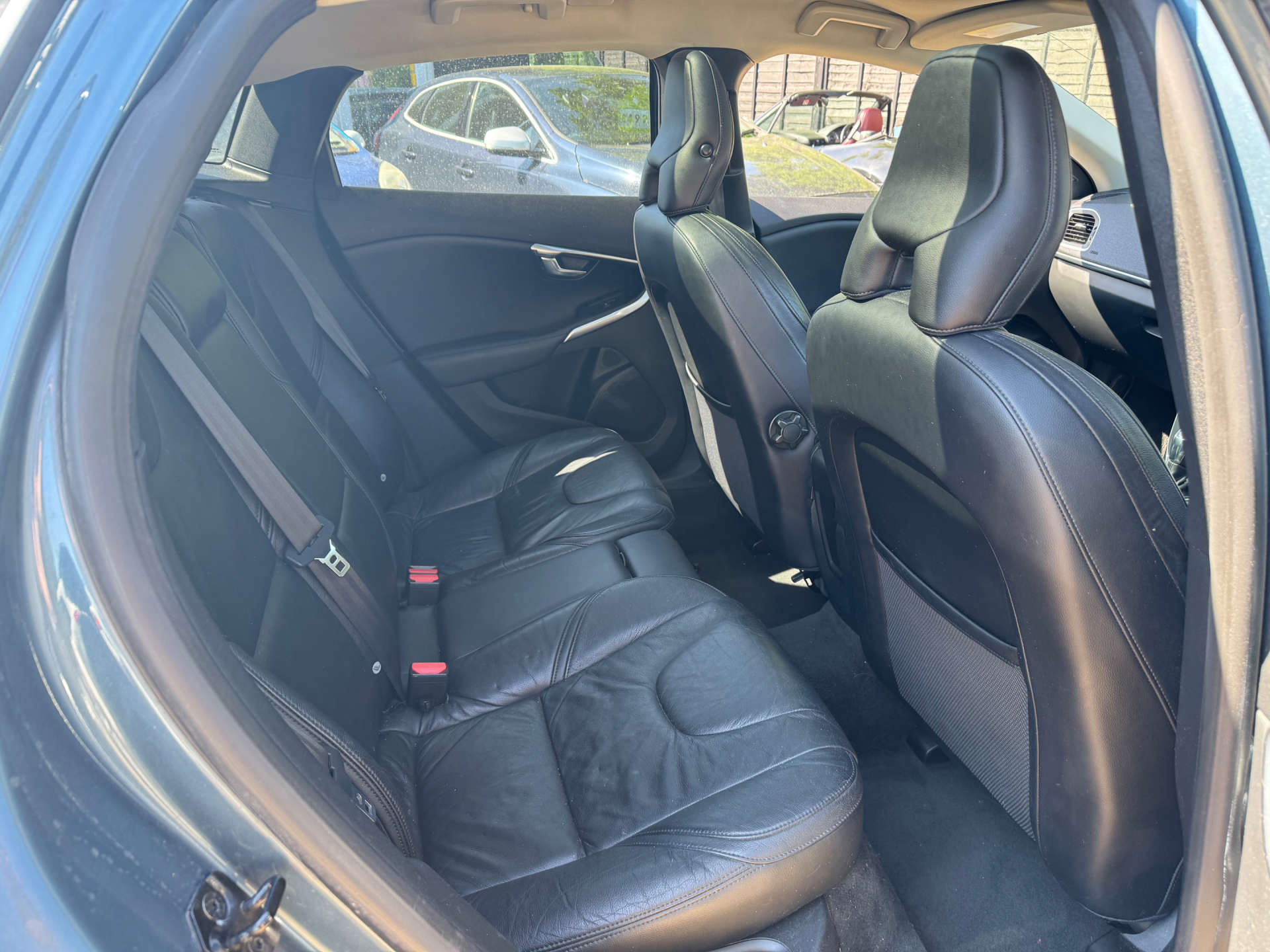 VOLVO V40 2.0 V40 SE Luxury Nav D4 Auto 5dr #10