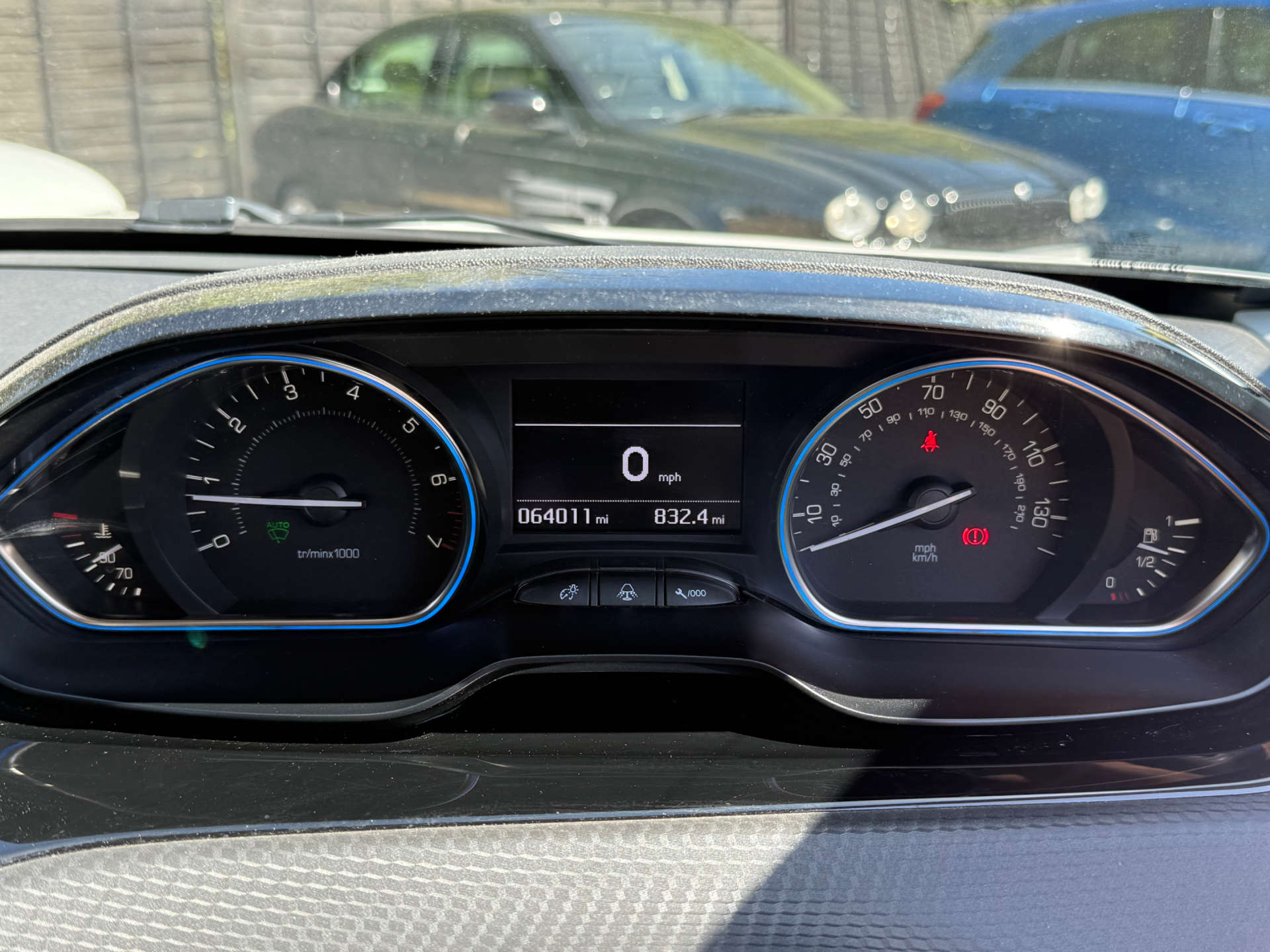 PEUGEOT 2008 1.2 2008 Allure S/S 5dr #17