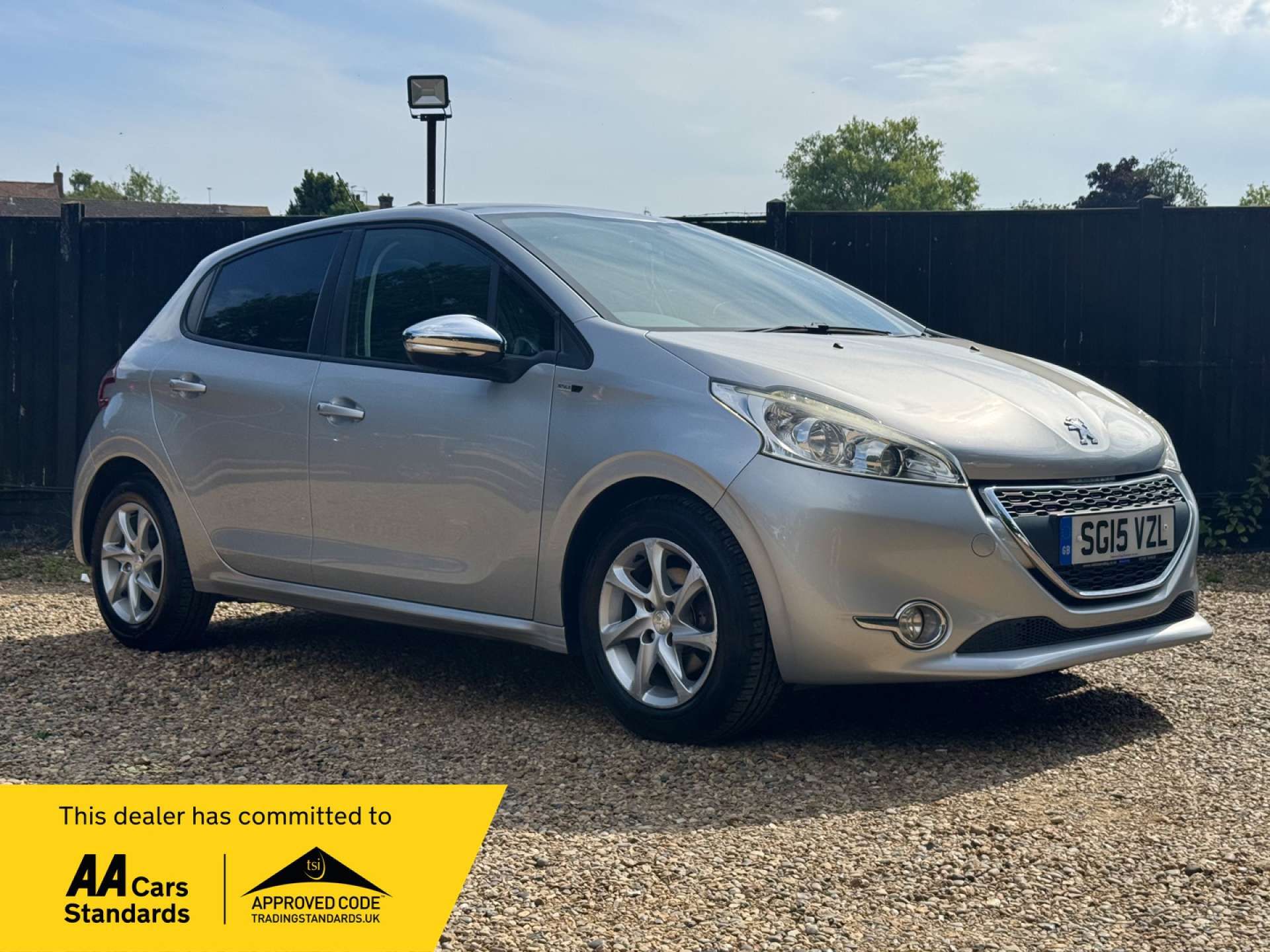 PEUGEOT 208 1.2 208 Style 5dr