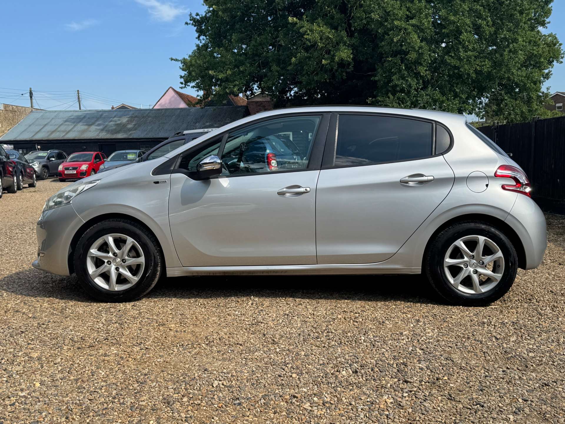 PEUGEOT 208 1.2 208 Style 5dr #3