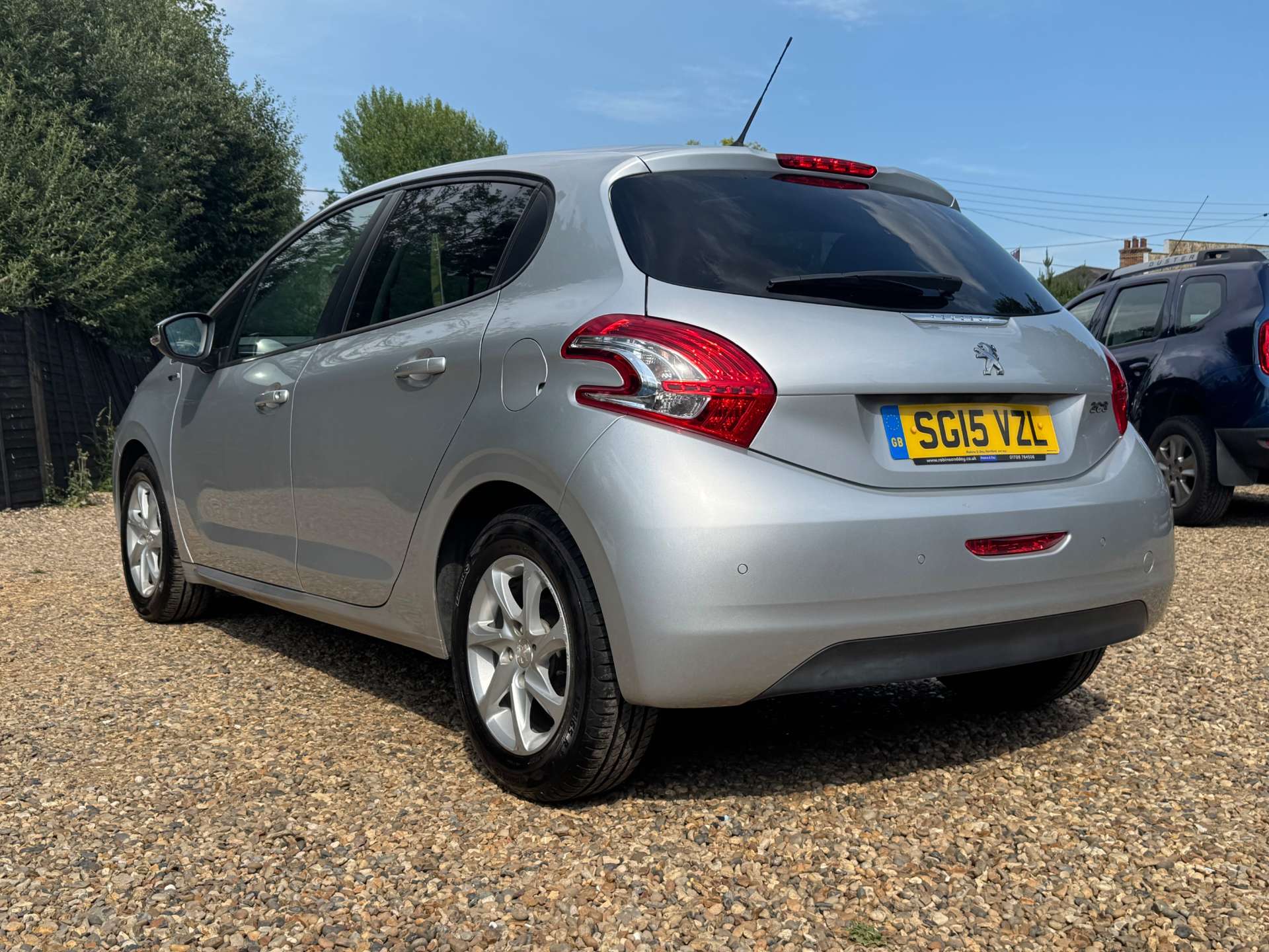 PEUGEOT 208 1.2 208 Style 5dr #4