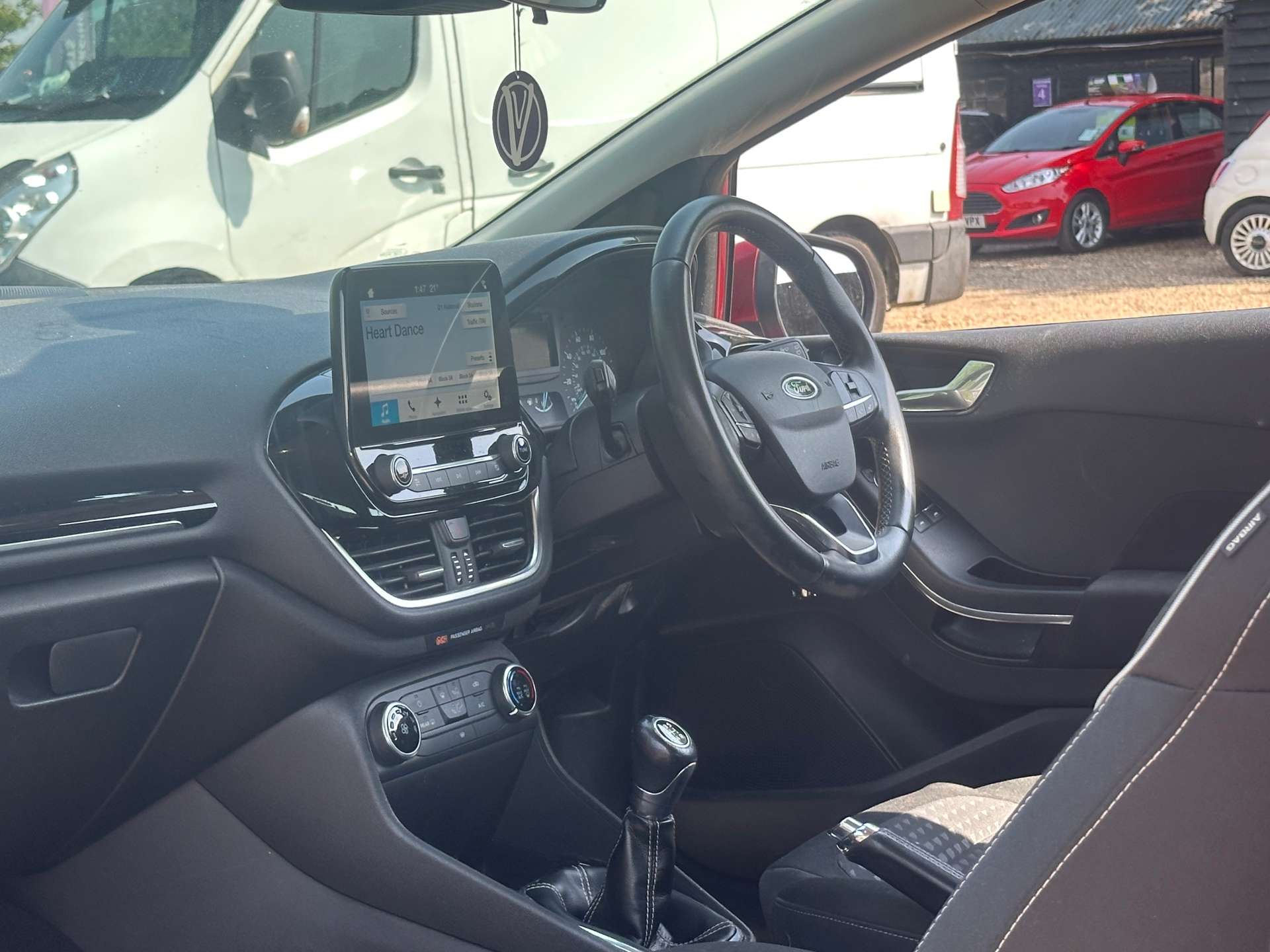 FORD FIESTA 1.1 Fiesta Zetec 3dr #14