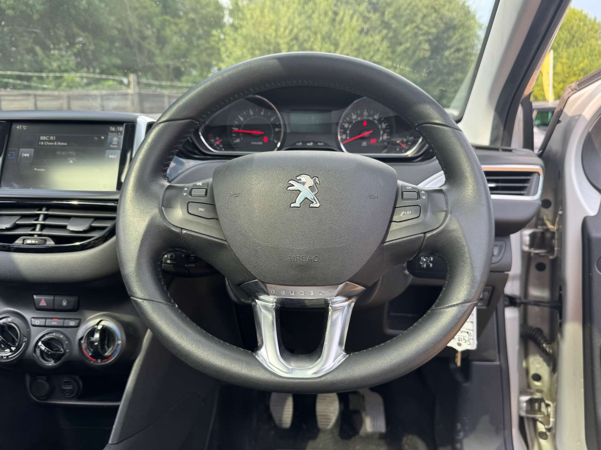 PEUGEOT 208 1.2 208 Style 5dr #16