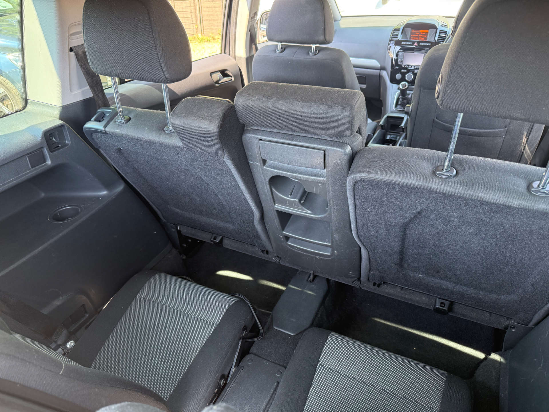 VAUXHALL ZAFIRA 1.7 Zafira Design Nav CDTi ecoFLEX 5dr #12