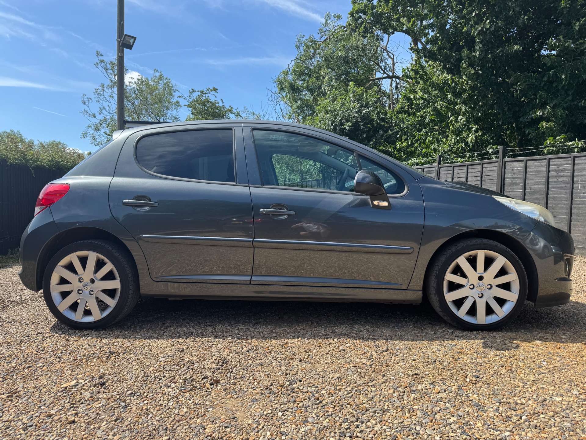 PEUGEOT 207 1.6 207 Allure Auto 5dr #7
