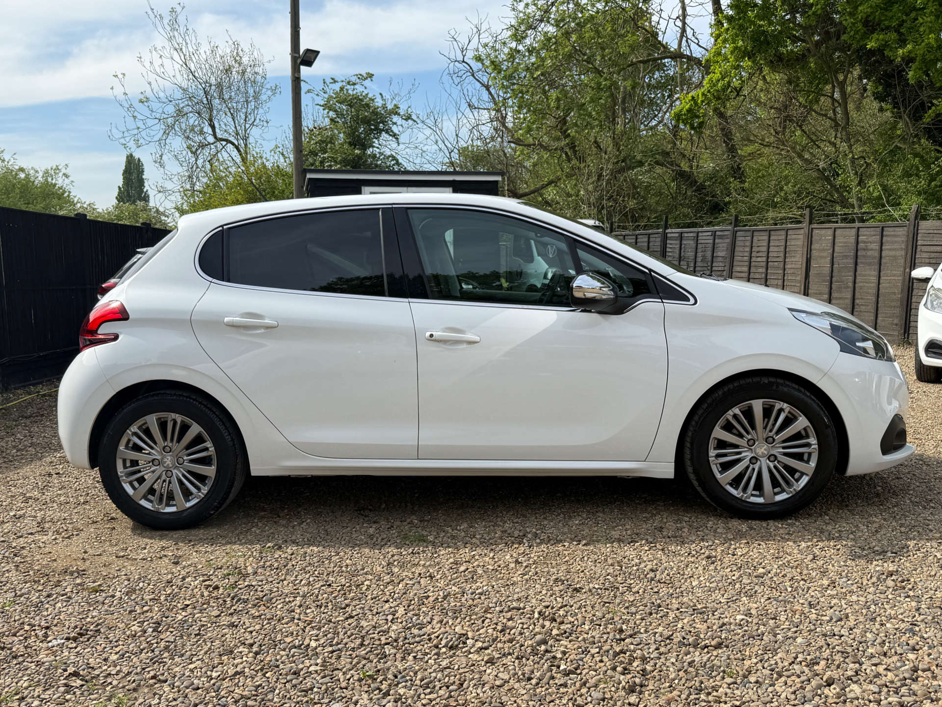 PEUGEOT 208 1.2 208 Allure 5dr #7