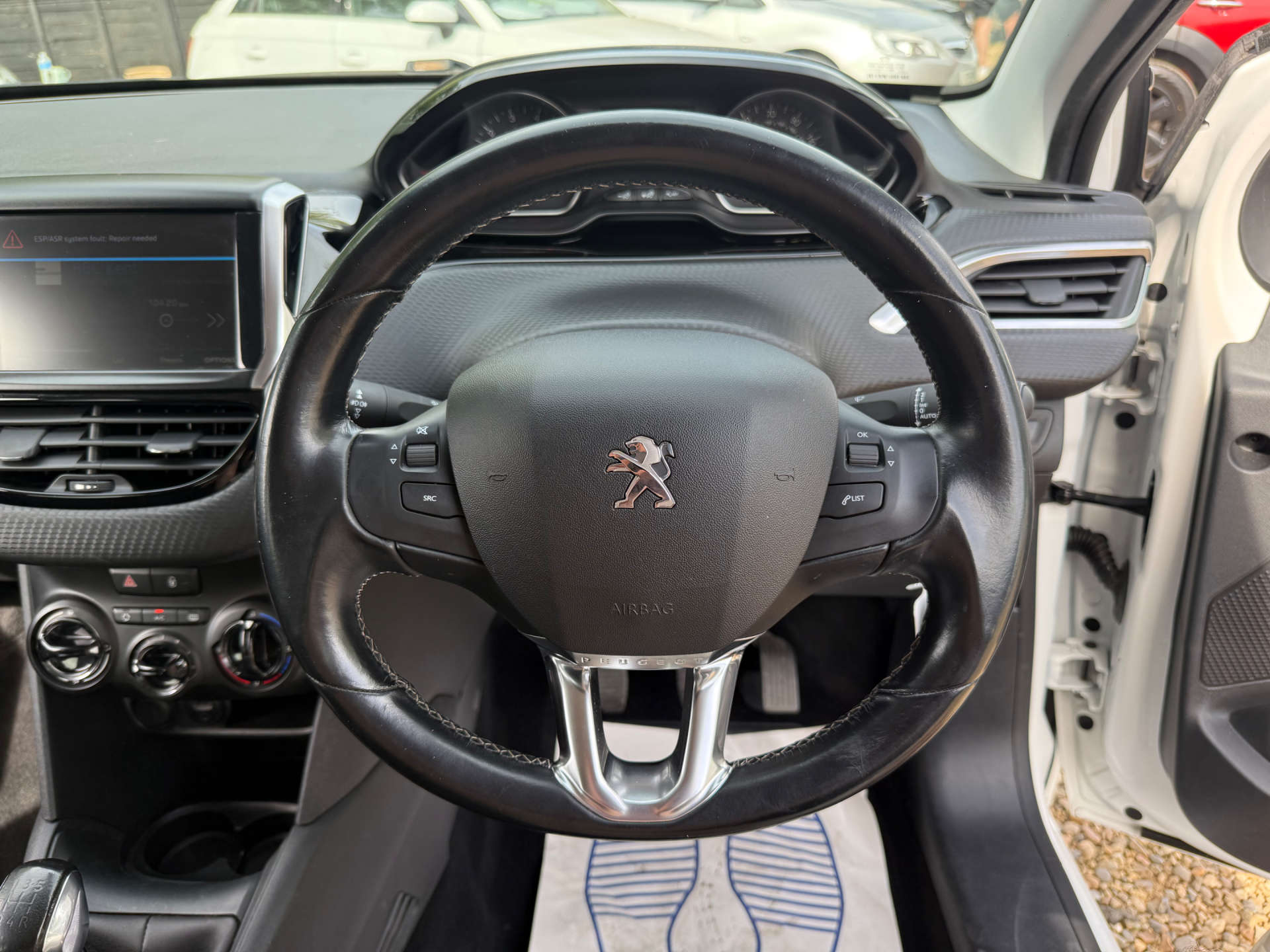 PEUGEOT 208 1.2 208 Allure 5dr #16