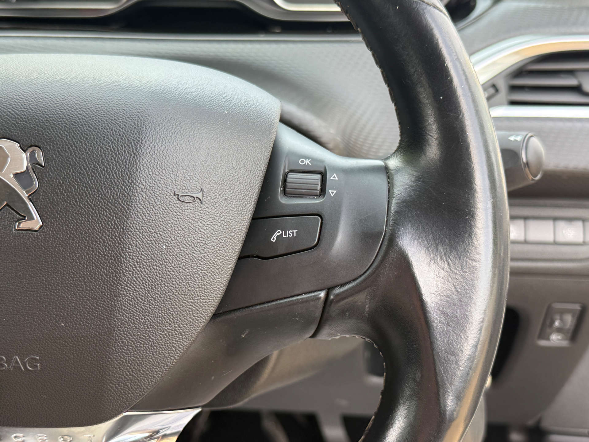 PEUGEOT 208 1.2 208 Allure 5dr #23