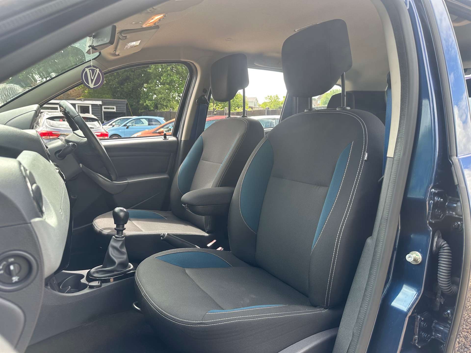 DACIA DUSTER 1.5 Duster Laureate Prime dCi 4x2 5dr #15