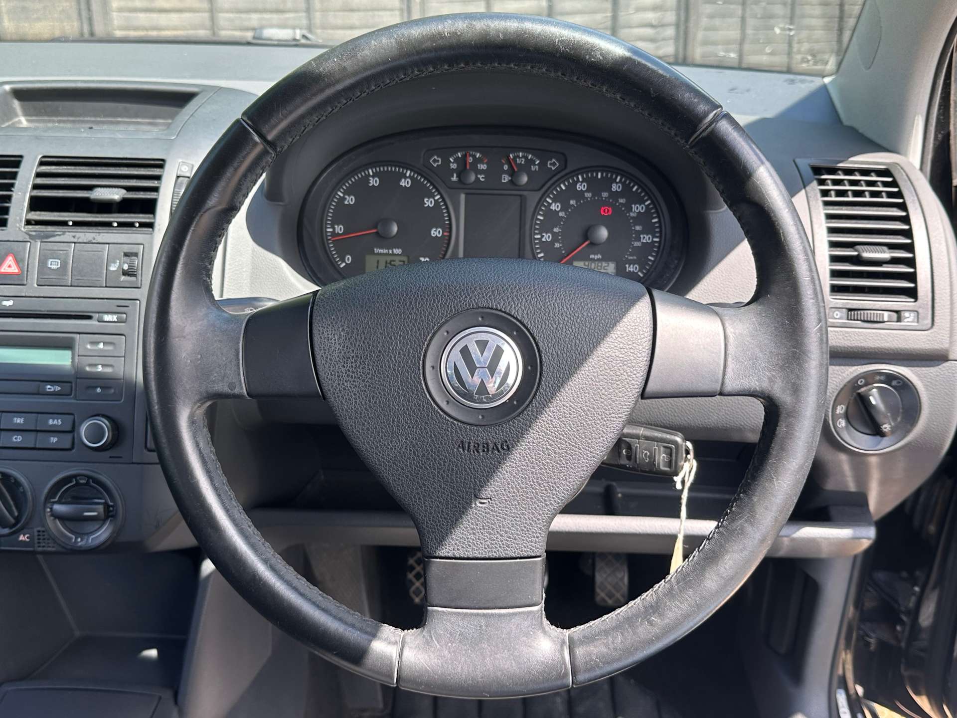 VOLKSWAGEN POLO 1.4 Polo SE 80 3dr #15