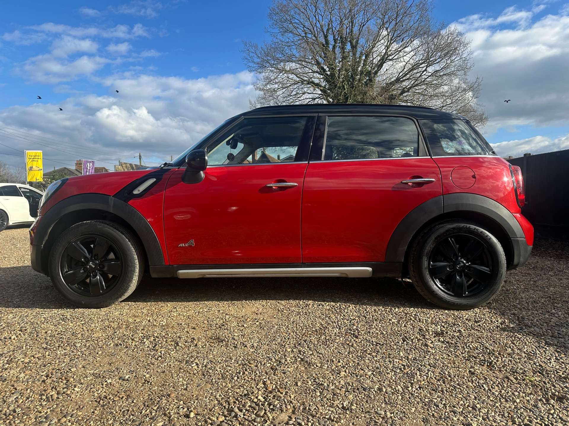 MINI COUNTRYMAN 1.6 Countryman Cooper ALL4 T Auto 4WD 5dr #3