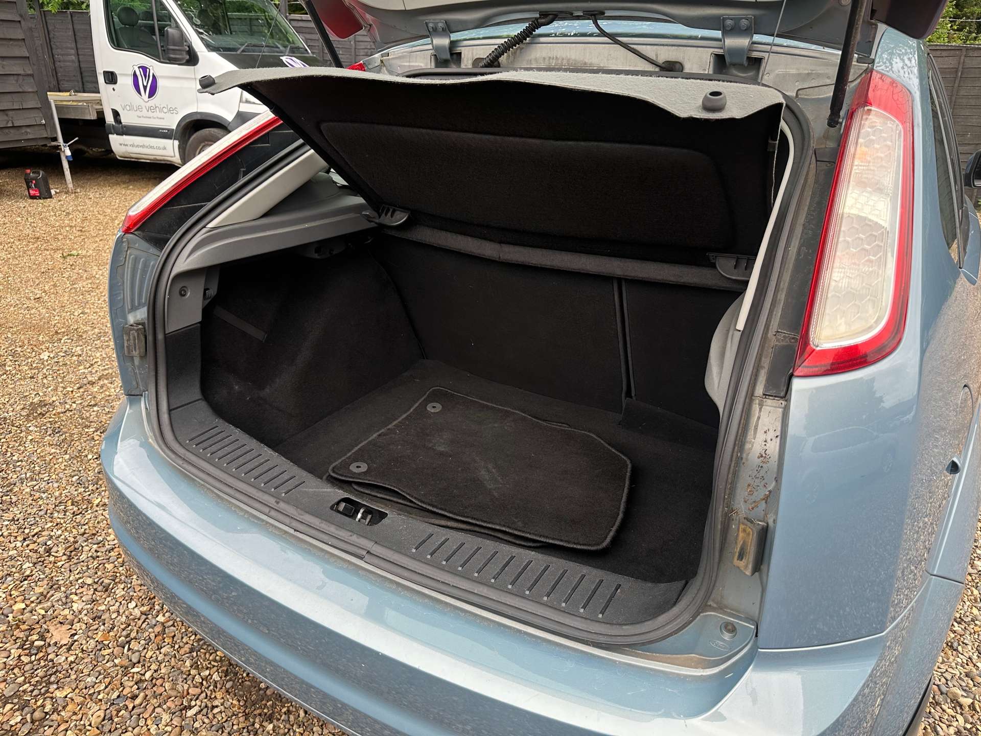 FORD FOCUS 1.8 Focus Zetec TD 115 5dr #11