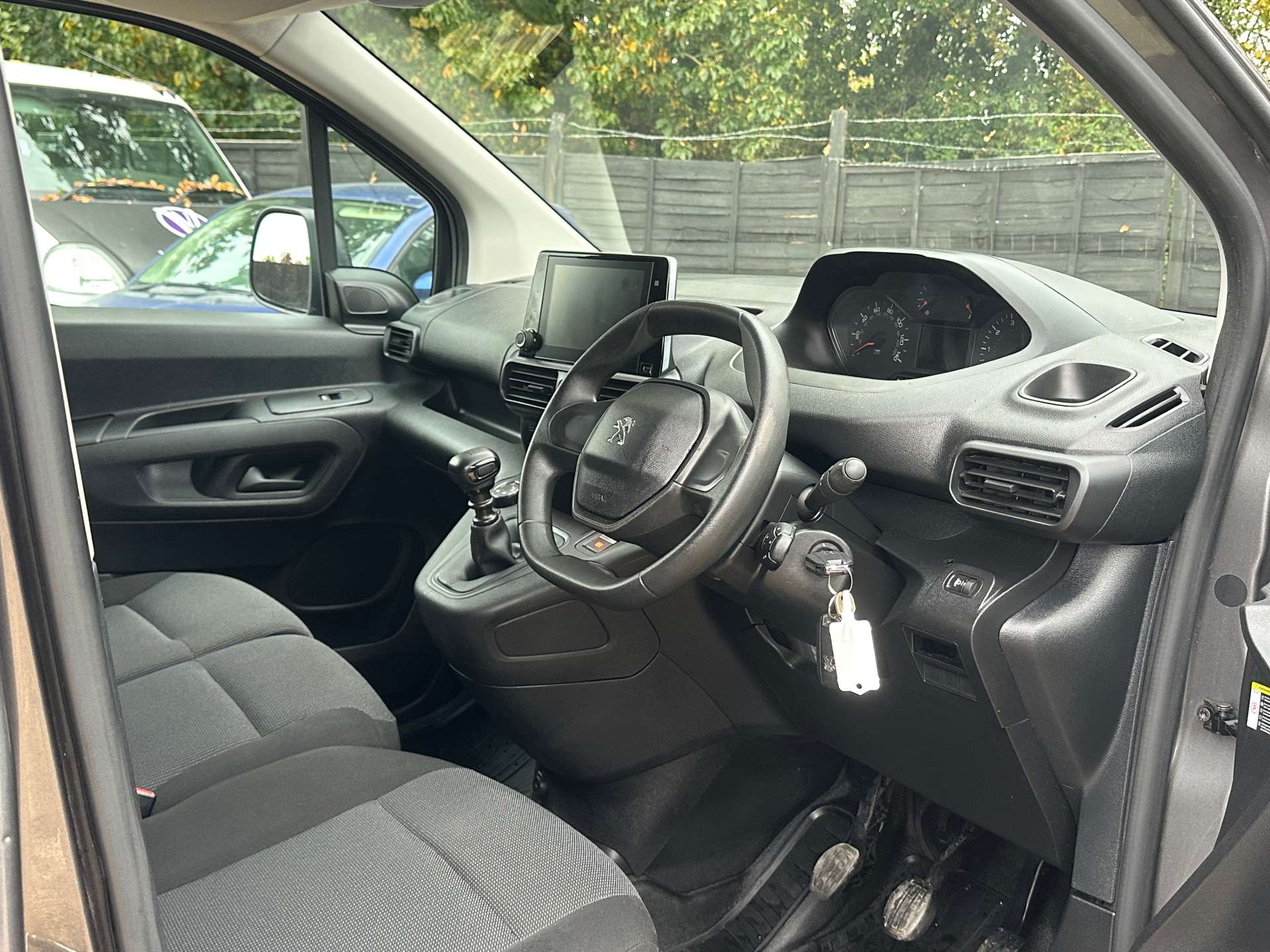 PEUGEOT PARTNER 1.5 Partner Professional L1 Blue HDi #9