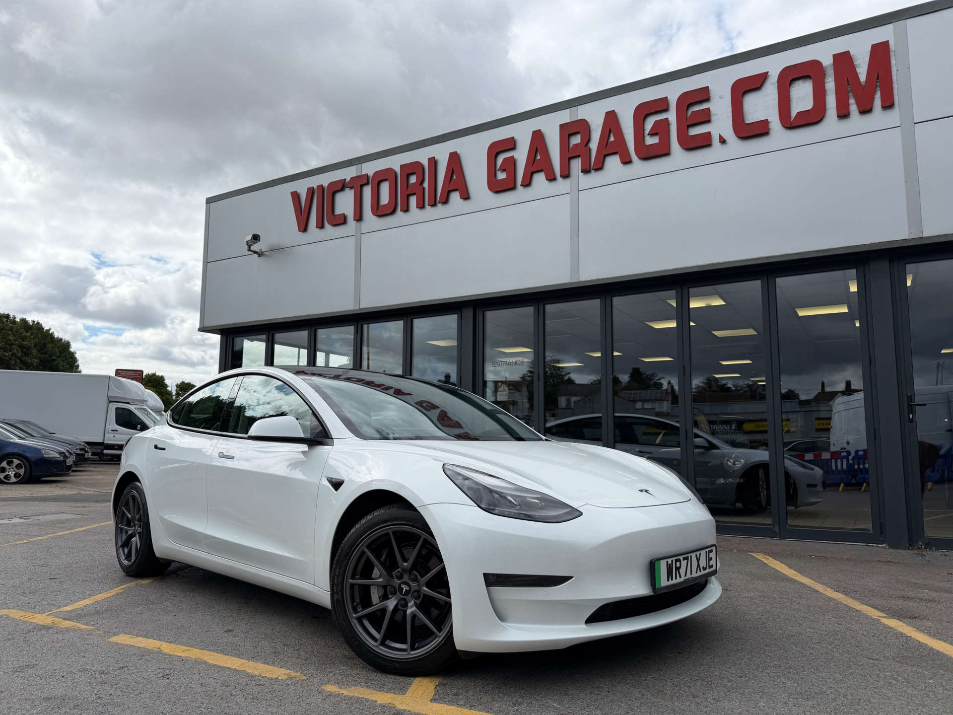 2021 TESLA MODEL 3