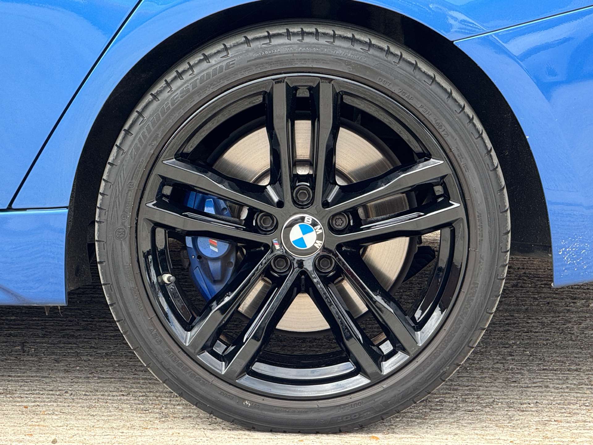 BMW 3 SERIES 2.0 320d xDrive M Sport Shadow Edition Auto 4WD 4dr #9