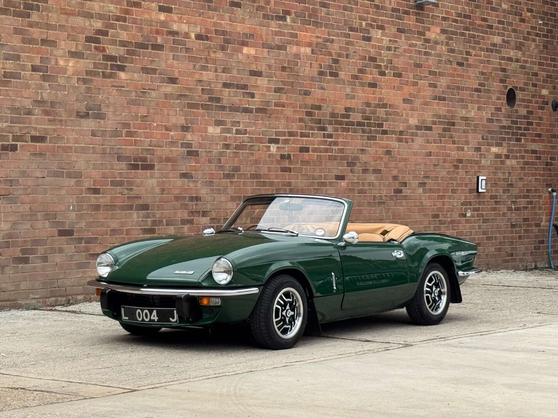TRIUMPH SPITFIRE #2