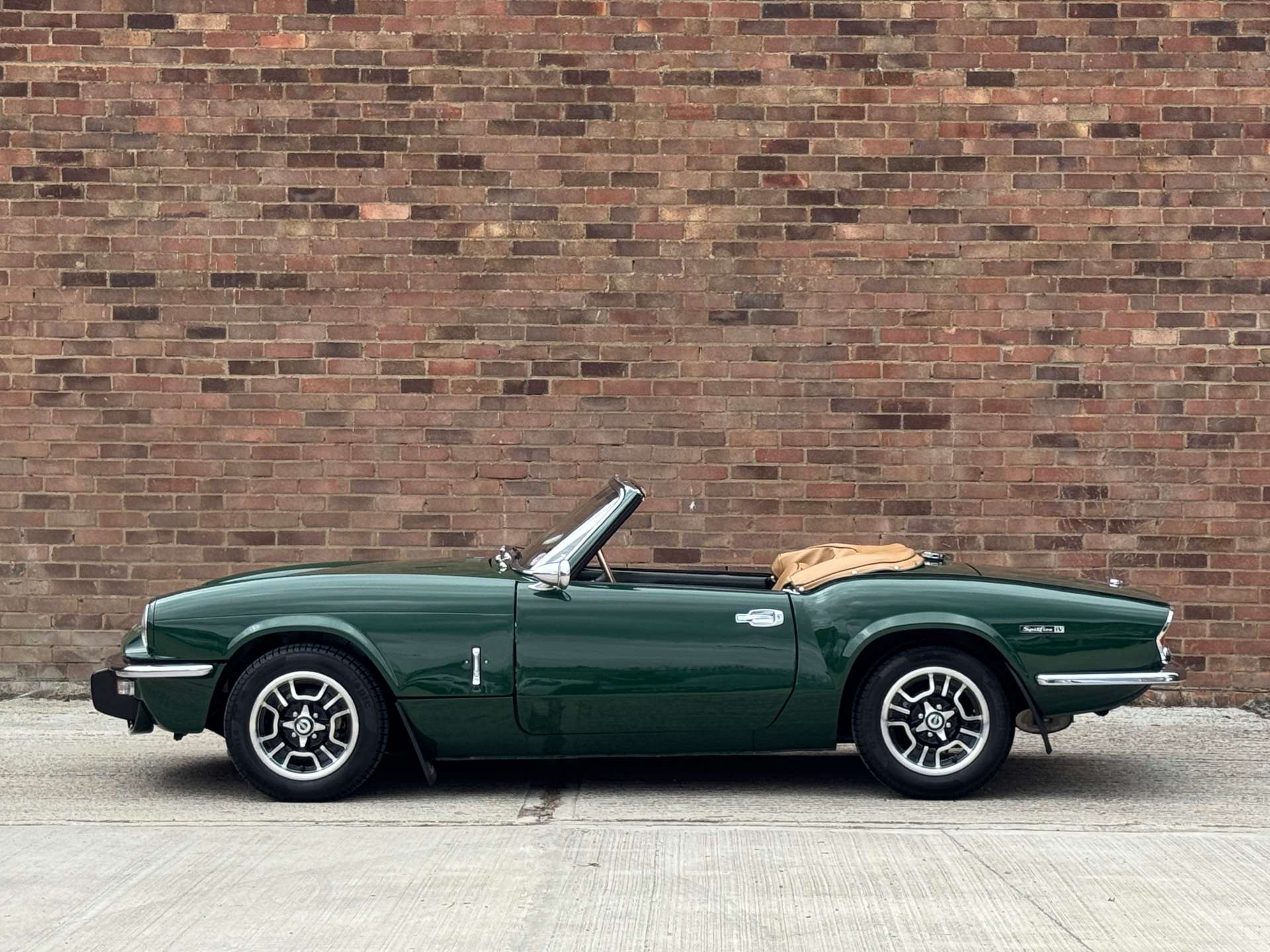 TRIUMPH SPITFIRE #3