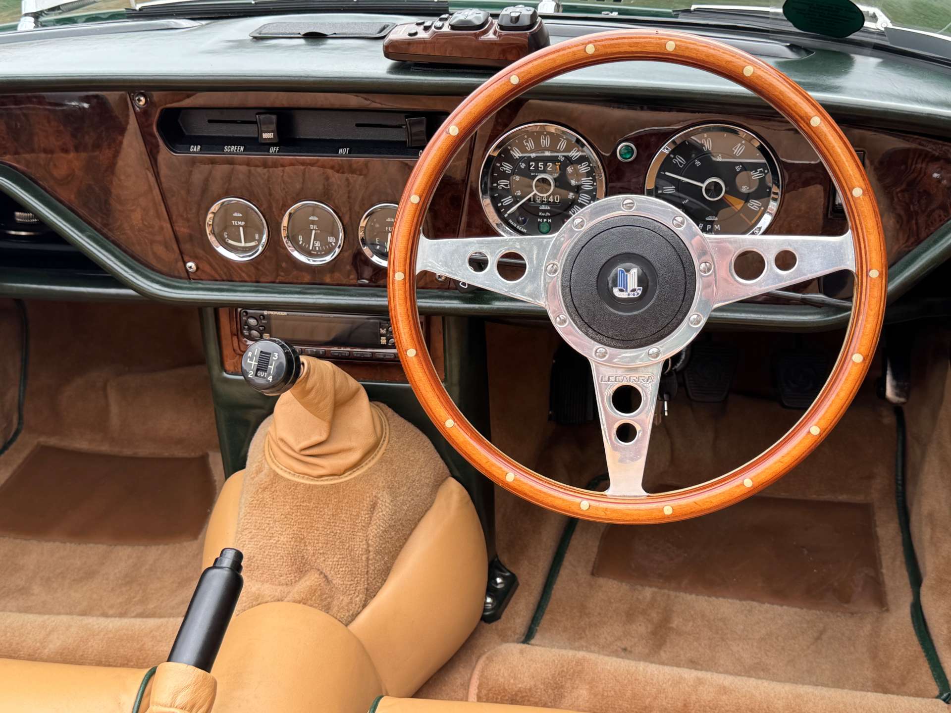 TRIUMPH SPITFIRE #16
