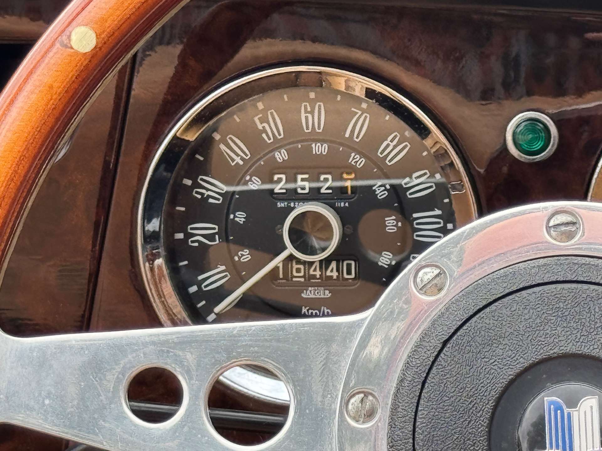 TRIUMPH SPITFIRE #19