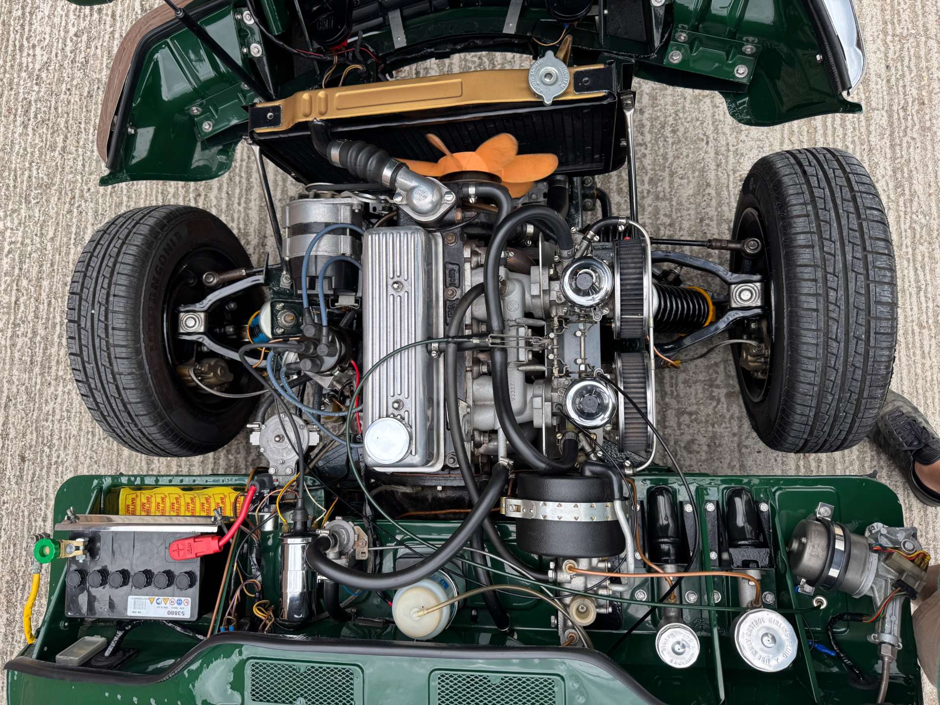 TRIUMPH SPITFIRE #24