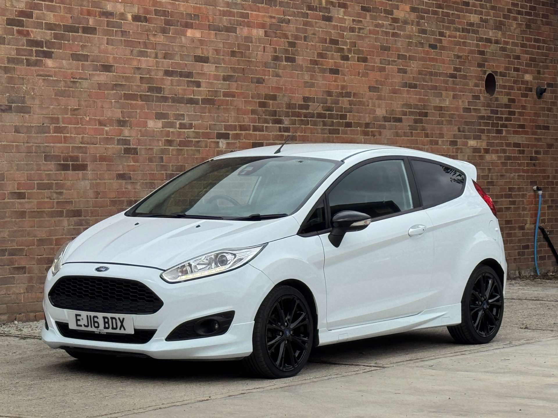 FORD FIESTA 1.5 Fiesta Zetec S TDCI 3dr #2
