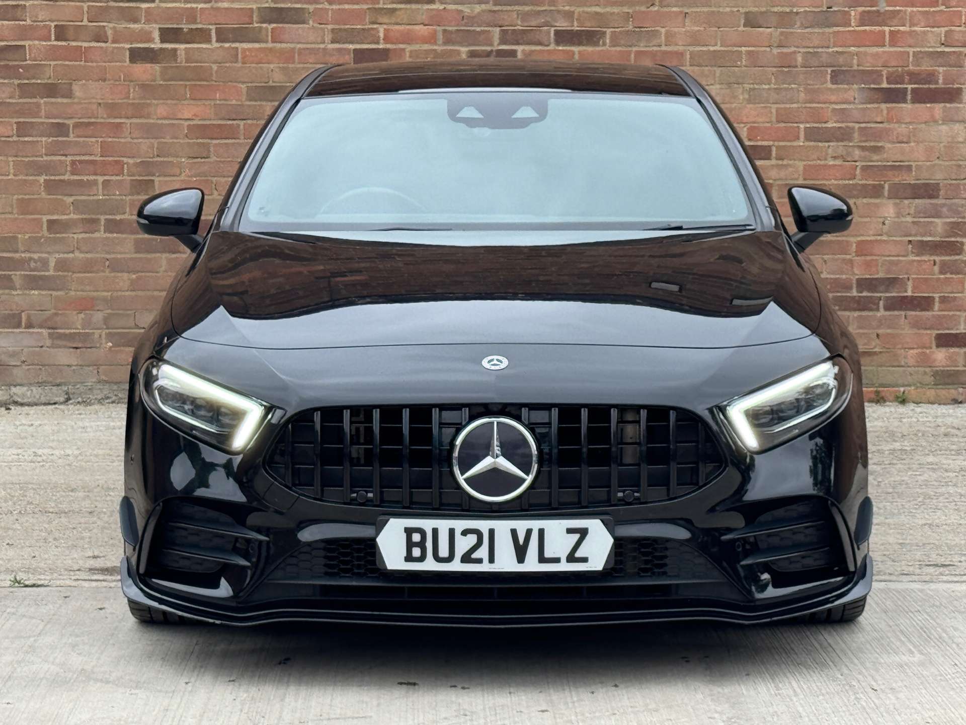 MERCEDES-BENZ A-CLASS 2.0 AMG A 35 4Matic Premium+ Auto 4WD 5dr #1