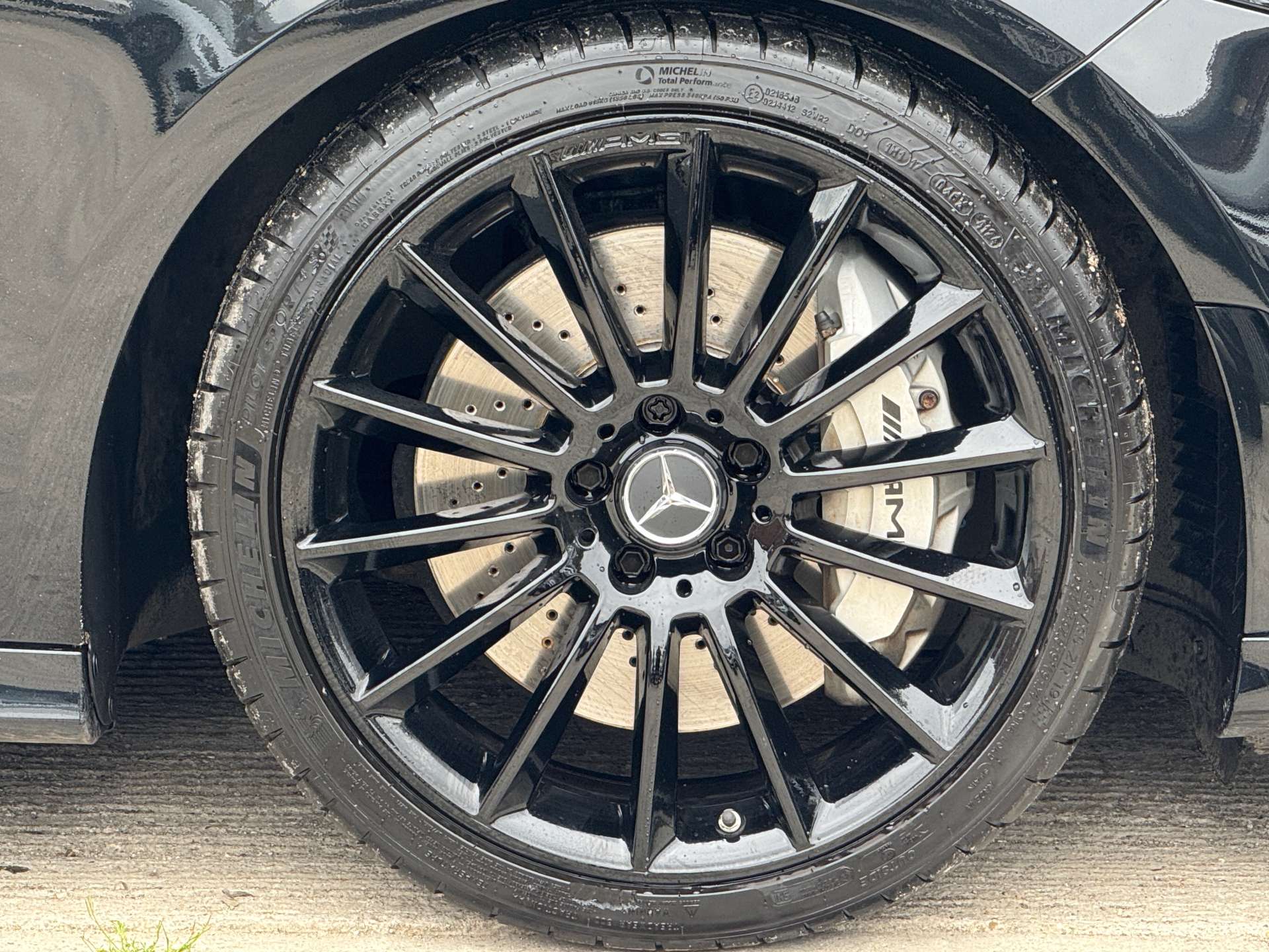 MERCEDES-BENZ A-CLASS 2.0 AMG A 35 4Matic Premium+ Auto 4WD 5dr #12