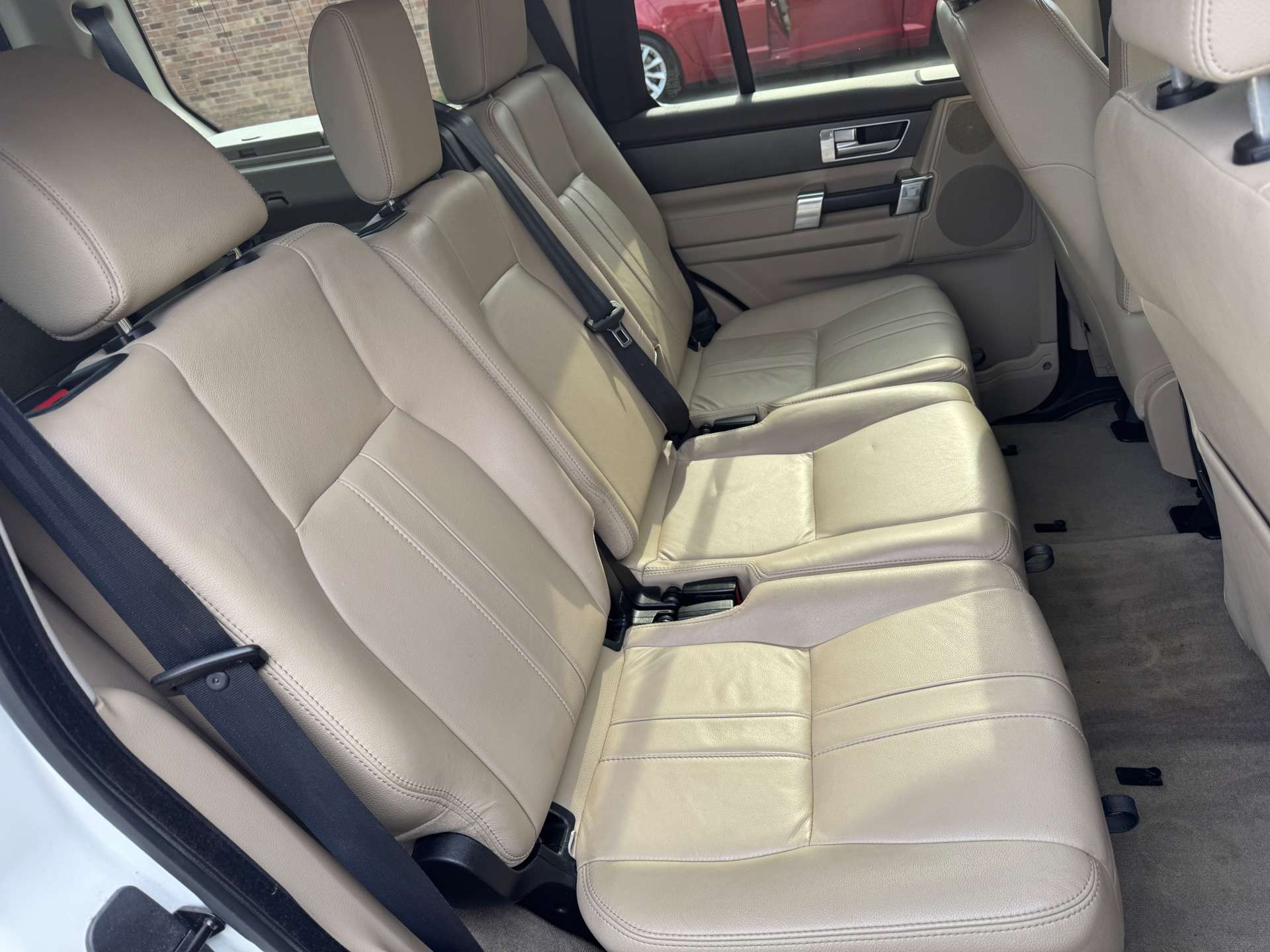 LAND ROVER DISCOVERY 3.0 Discovery SE Tech SDV6 Auto 4WD 5dr #14