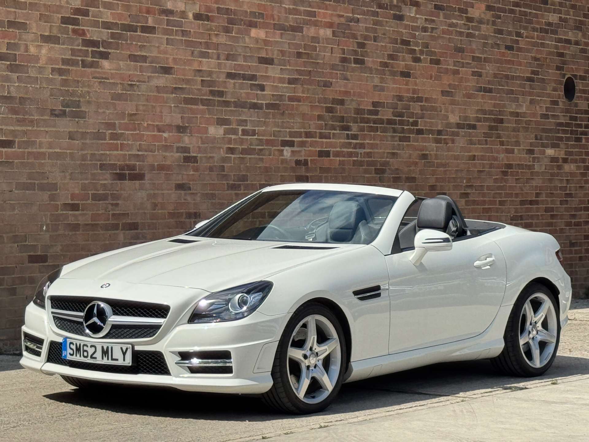 MERCEDES-BENZ SLK 1.8 SLK 200 AMG Sport BlueEfficiency 2dr #3