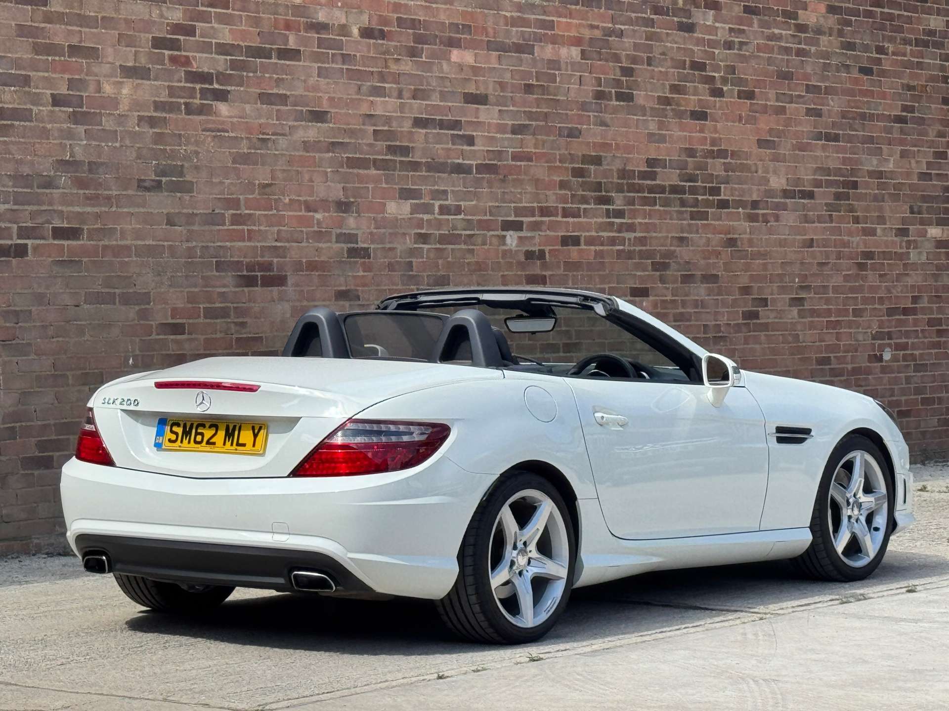 MERCEDES-BENZ SLK 1.8 SLK 200 AMG Sport BlueEfficiency 2dr #11
